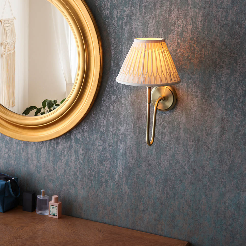 Rouen & Chatsworth Wall