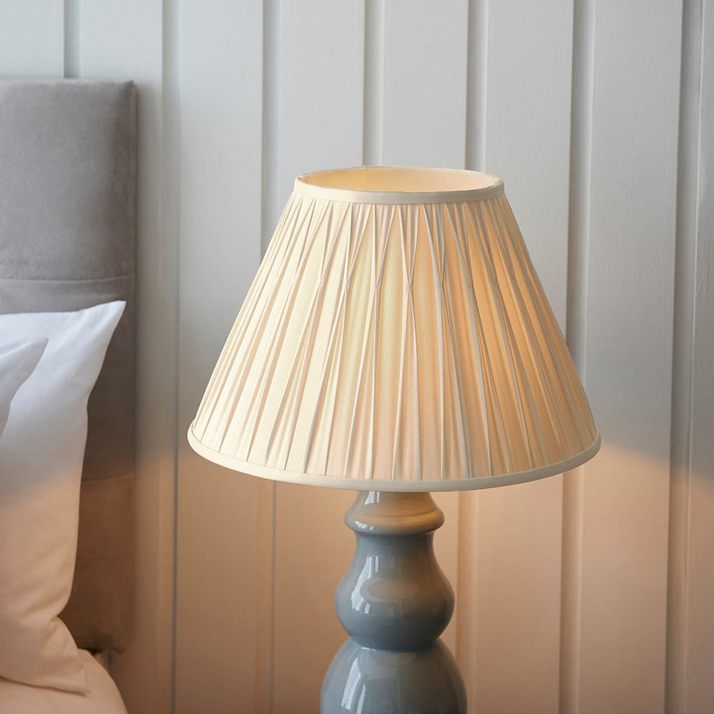 Provence & Chatsworth Table