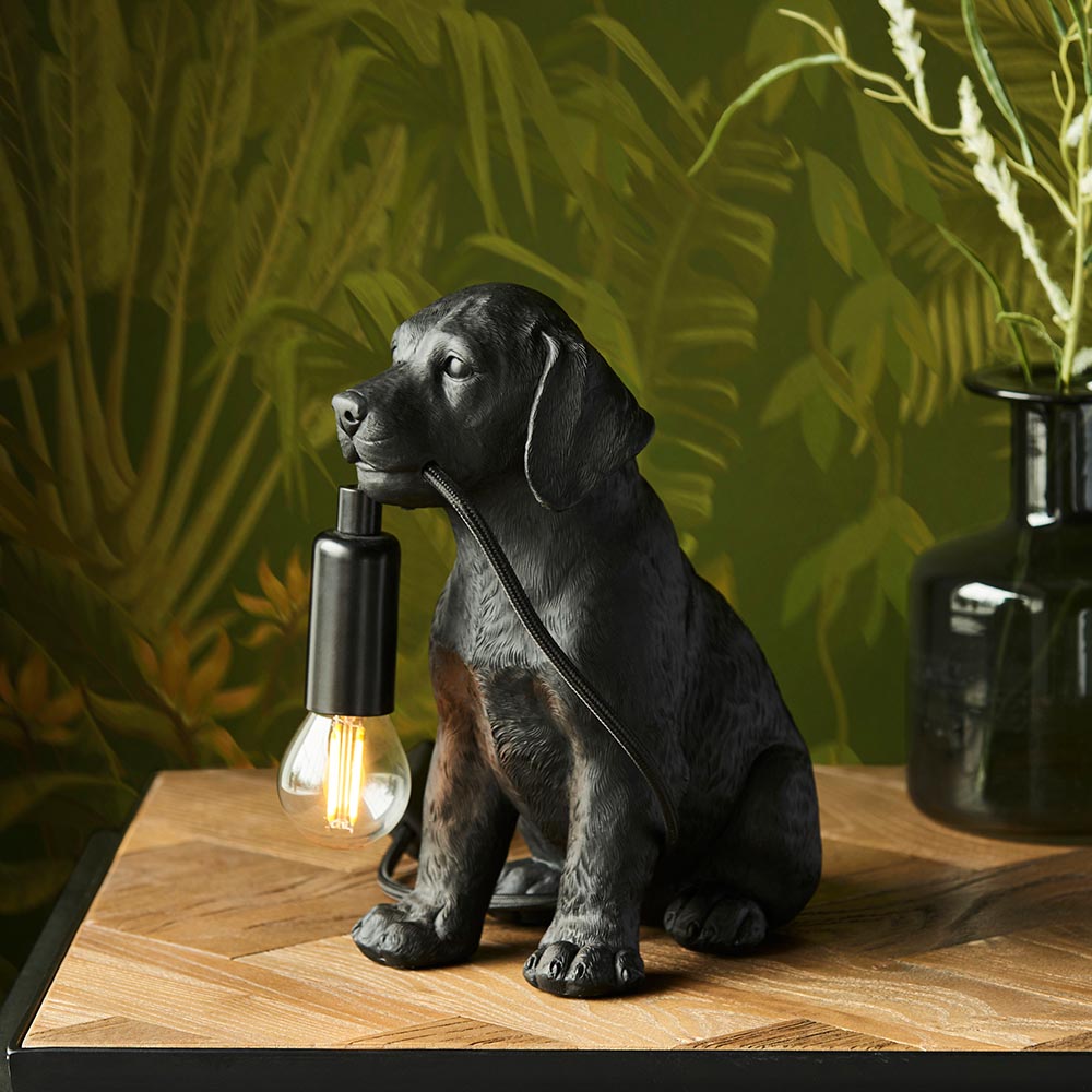 Labrador Puppy Table