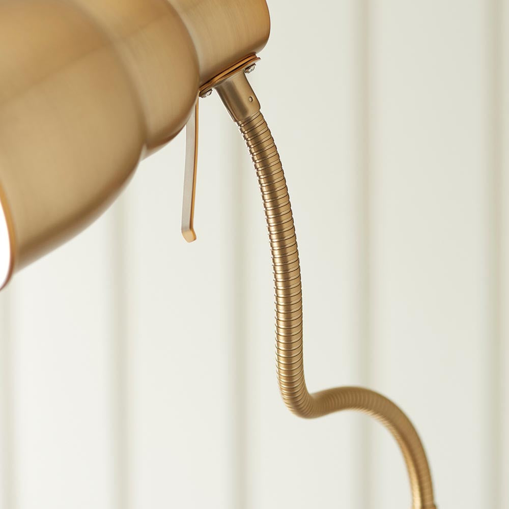 Classic Flexi Reader Floor