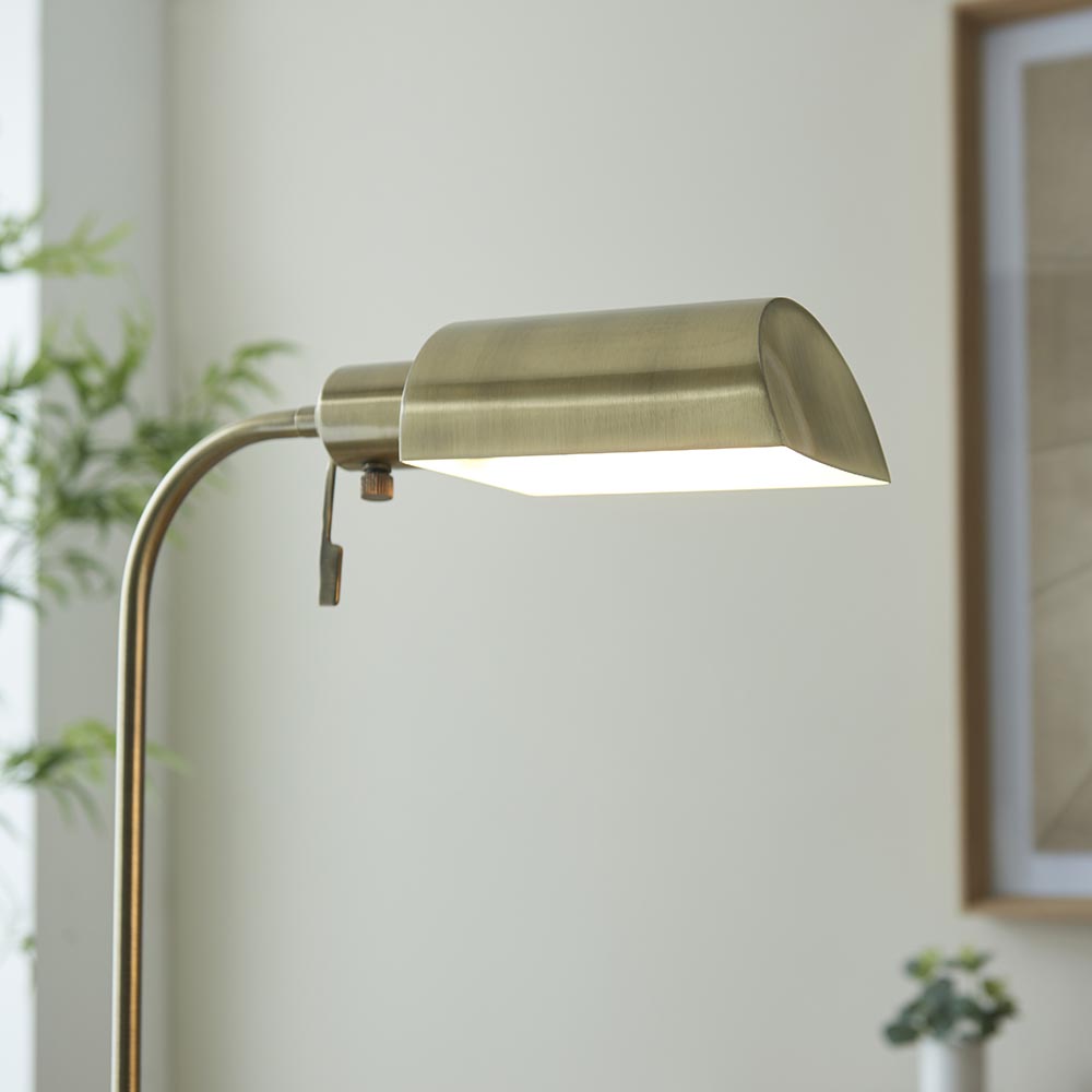 Pharmacy Reader Floor