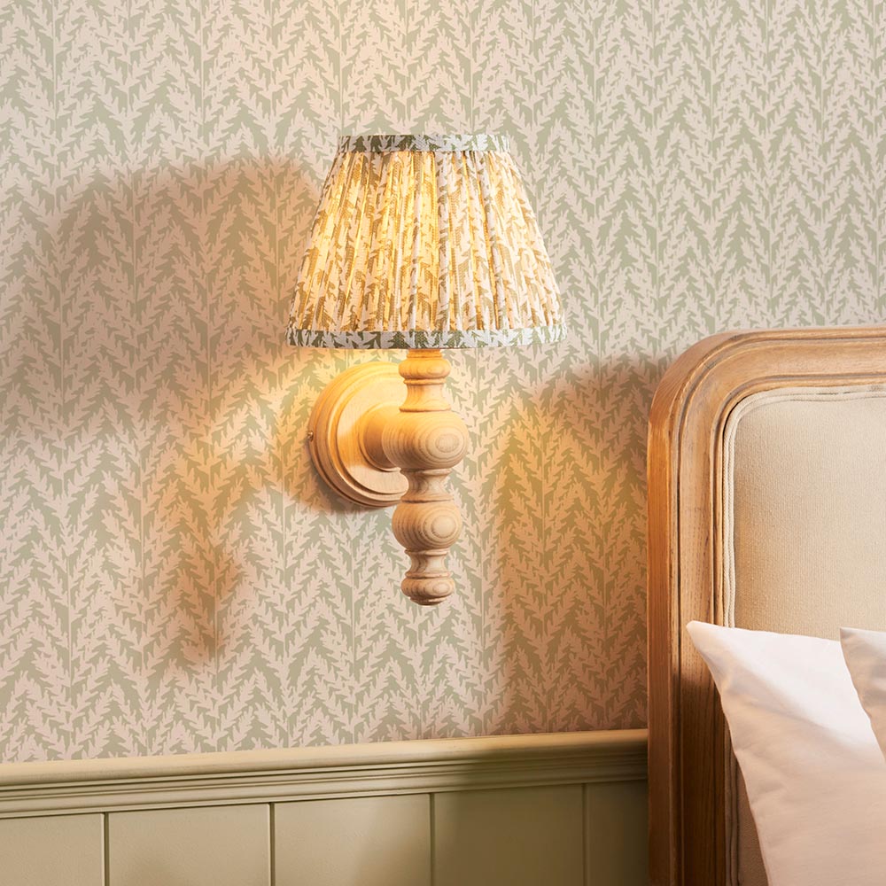 Bibury & Leaf 20cm Wall