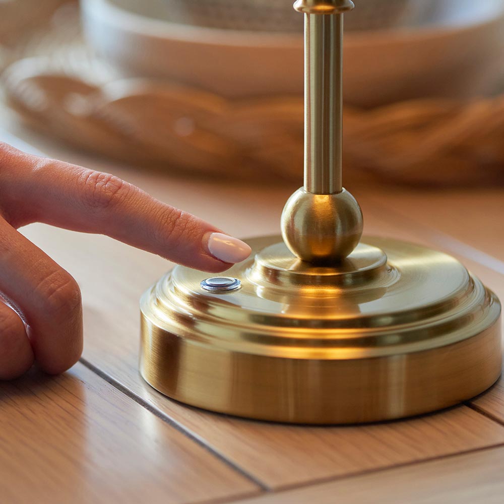 Burley Rechargeable & Zigzag 16cm Table