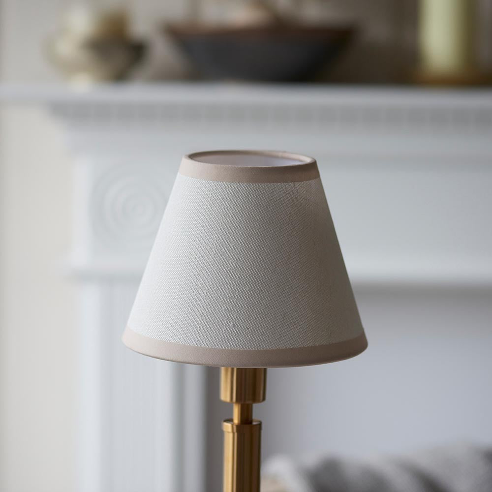 Upton Rechargeable & Ivy 16cm Table