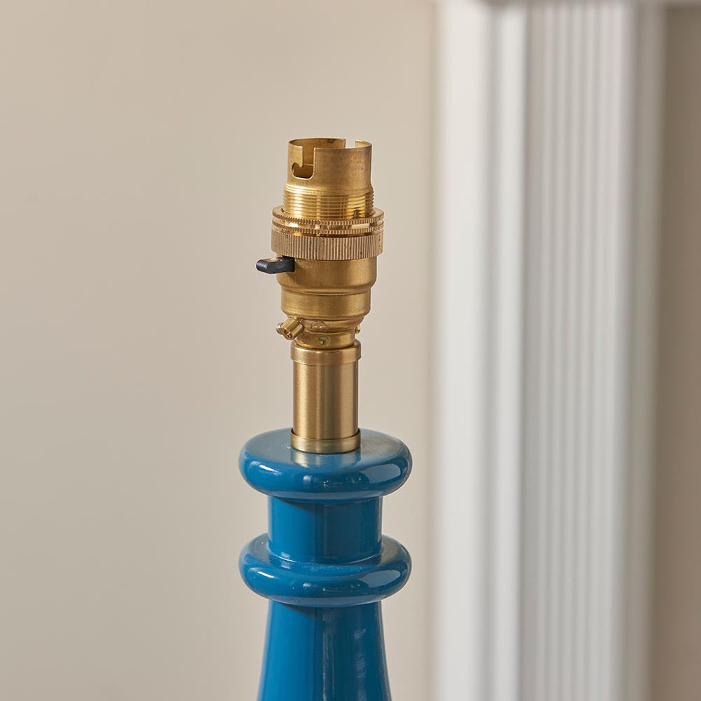 Myrtle & Ivy 25cm Table