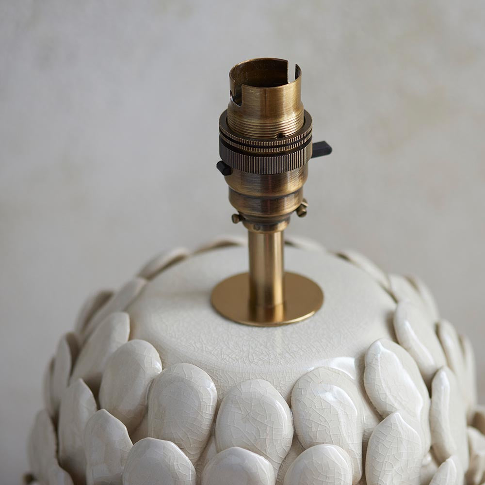 Layered Leaf & Ikat 30cm Table