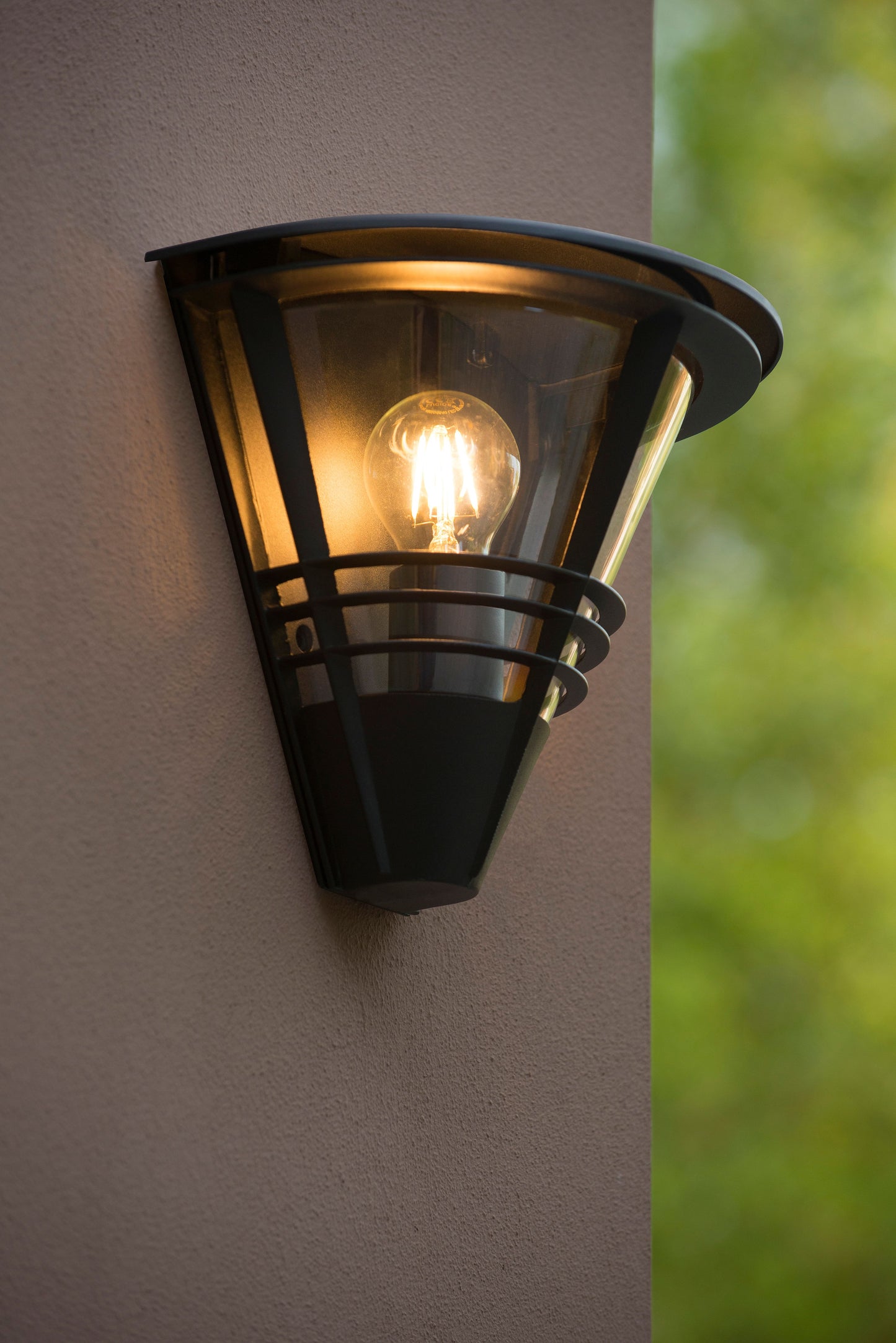 Lucide LIVIA - Wall light Indoor/Outdoor - 1xE27 - IP44 - Black