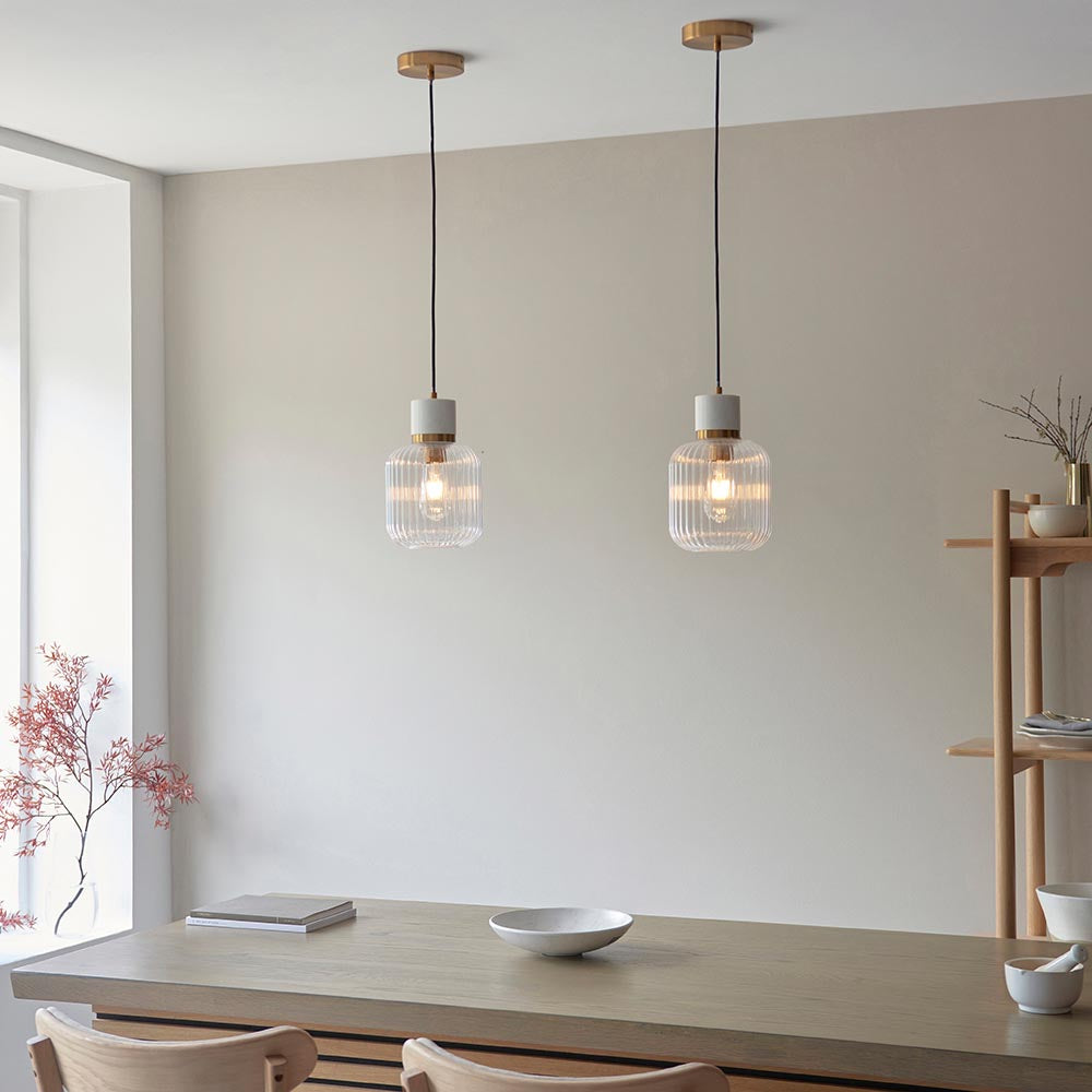 Travi Ribbed Pendant