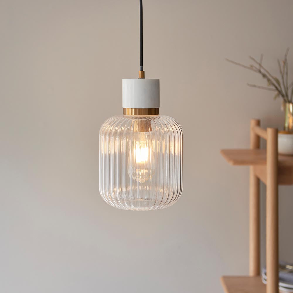 Travi Ribbed Pendant
