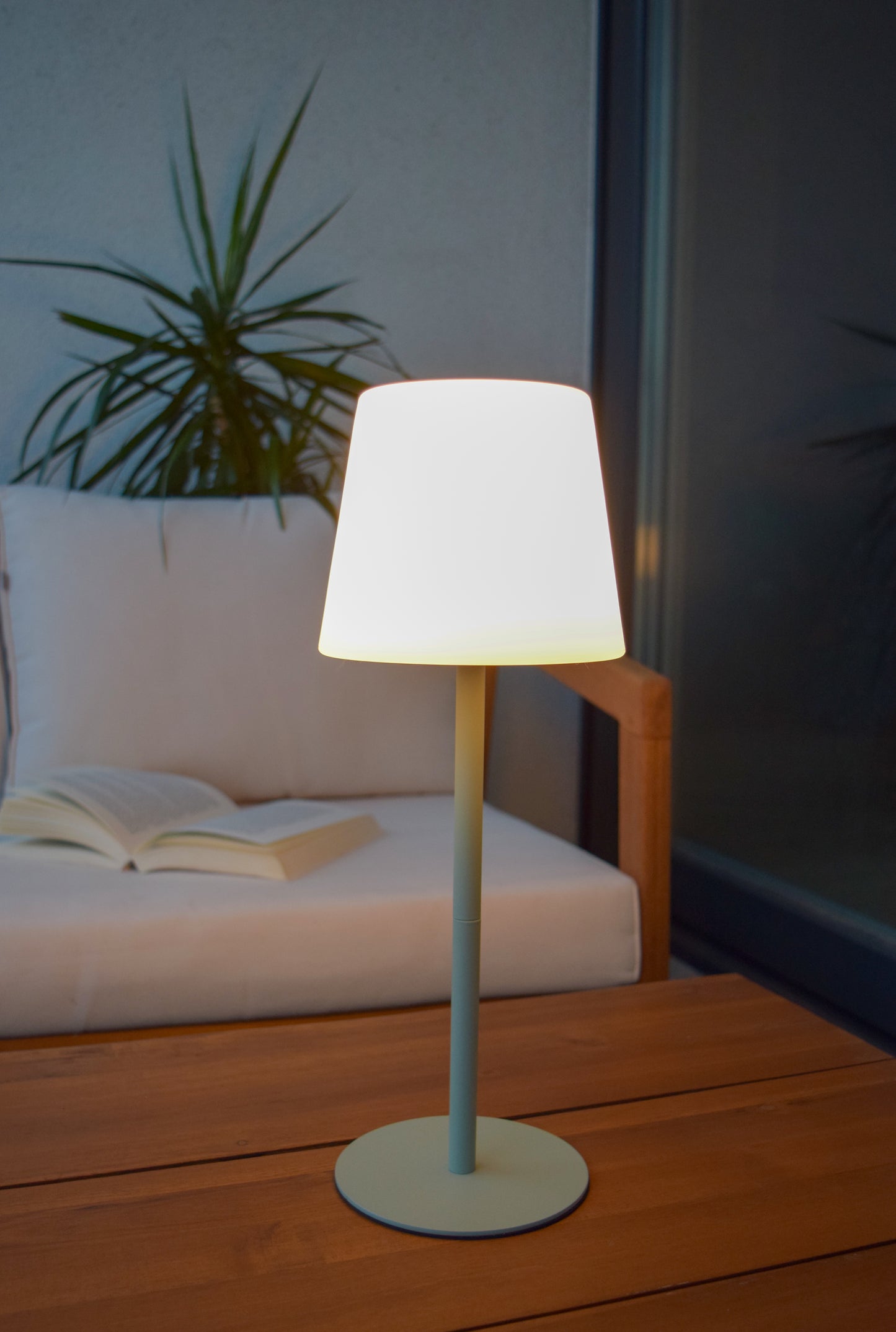 Lucide TYON - Rechargeable Table lamp Indoor/Outdoor - Battery pack/batteries - LED Dim. - IP65 - Green