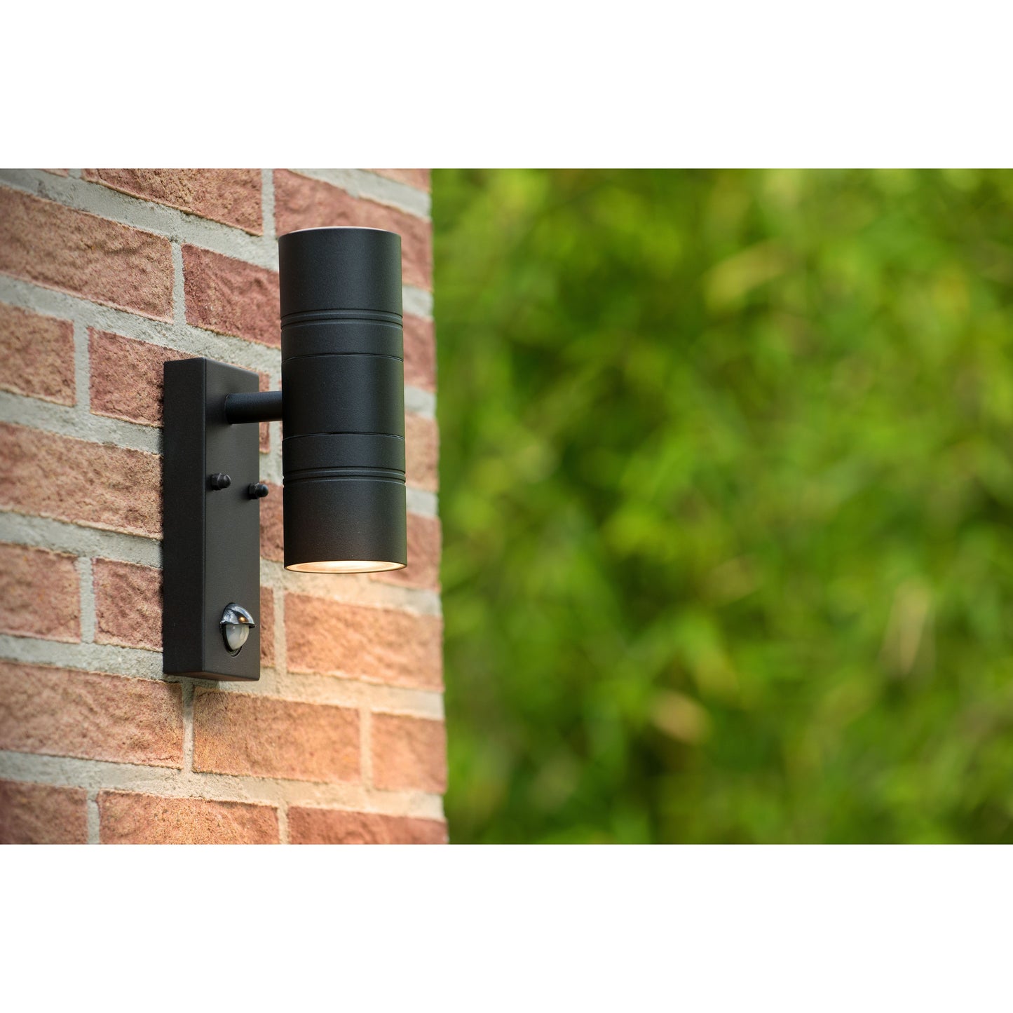 Lucide ARNE-LED IR - Wall spotlight / Wall light Indoor/Outdoor - Ø 6,3 cm - LED - GU10 - 2x5W 2700K - IP44 - Motion & Day/Night Sensor - Black