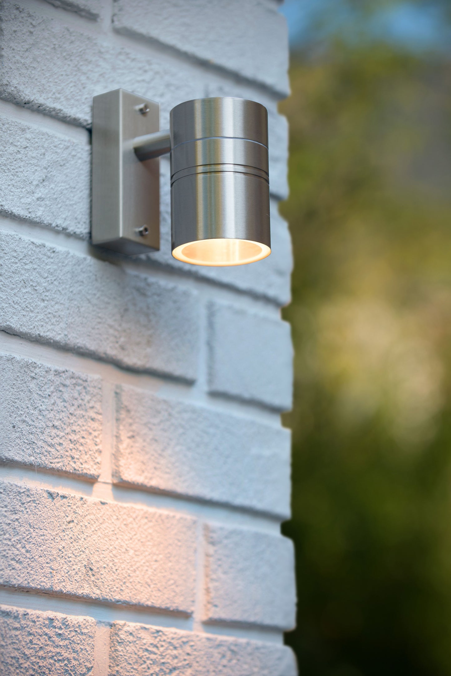 Lucide ARNE-LED - Wall spotlight / Wall light Indoor/Outdoor - Ø 6,3 cm - LED - GU10 - 1x5W 2700K - IP44 - Satin Chrome