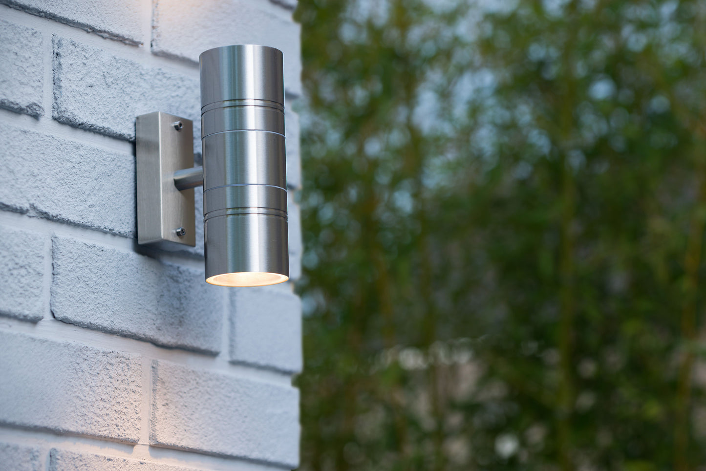 Lucide ARNE-LED - Wall light Indoor/Outdoor - Ø 6,3 cm - LED - GU10 - 2x5W 2700K - IP44 - Satin Chrome