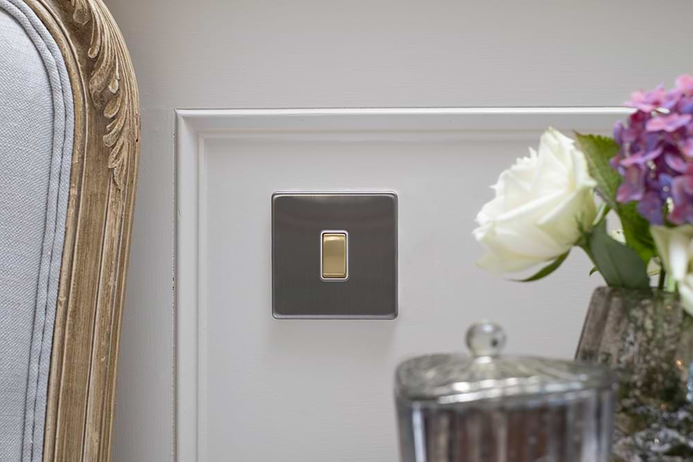 Soho Lighting Brushed Chrome & Brushed Brass 20A 1 Gang Intermediate Switch White Inserts Screwless