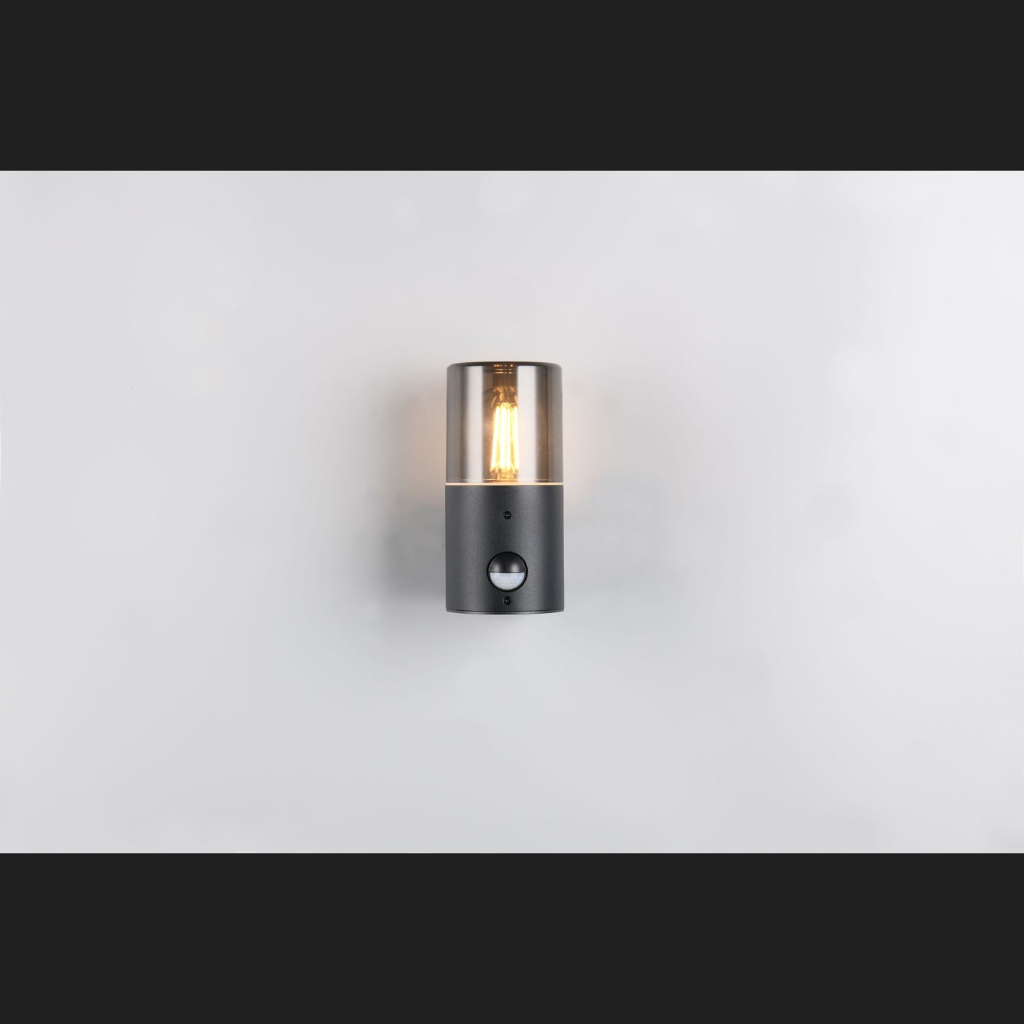 Hoosic  - Wall lamp - Black - Trio
