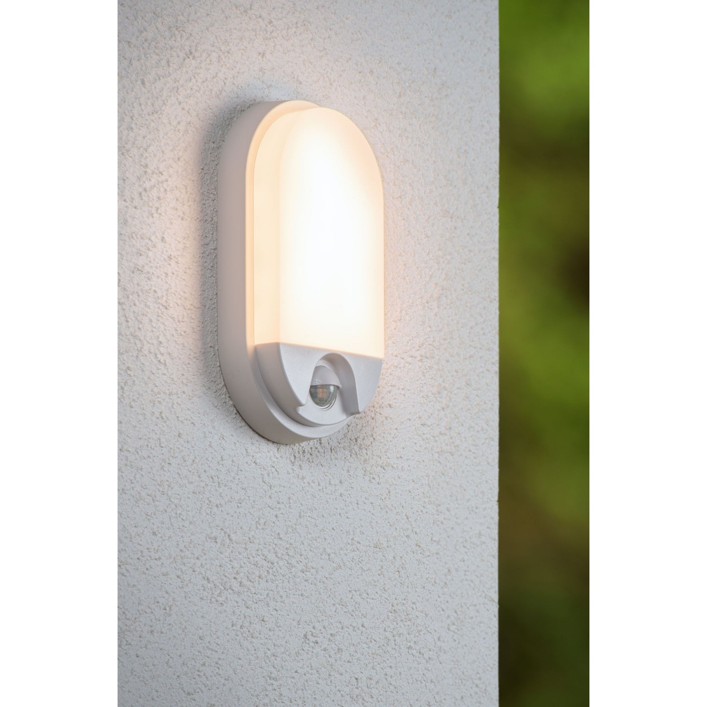 Lucide HUPS IR - Wall light Indoor/Outdoor - LED - 1x10W 3000K - IP54 - Motion & Day/Night Sensor - White