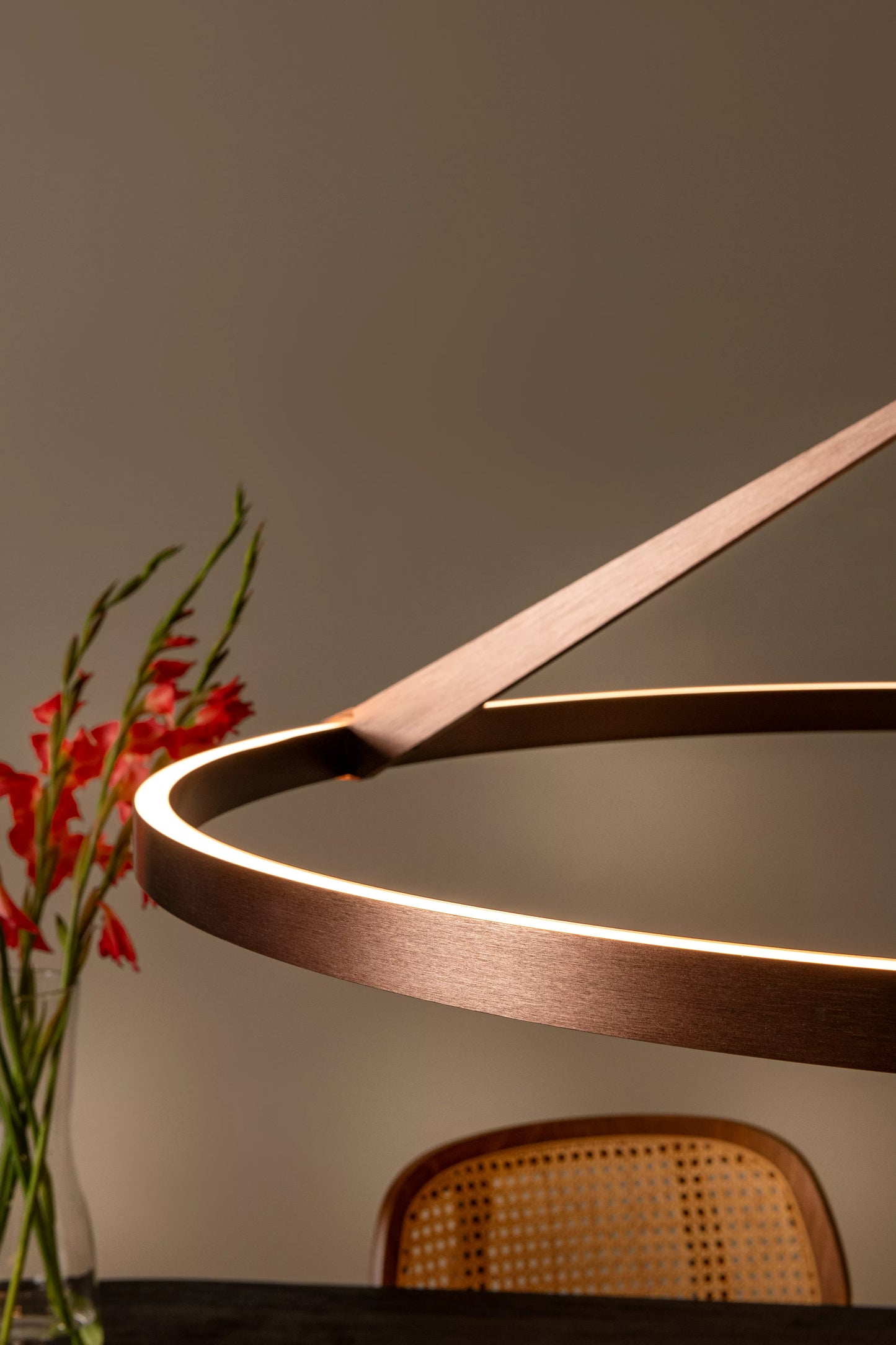 Lucide APPLAUSE - Pendant light - Ø 80 cm - LED Dim. - CCT - 1x50W 2700K/4000K - Hand Wave Sensor - Coffee | Premium