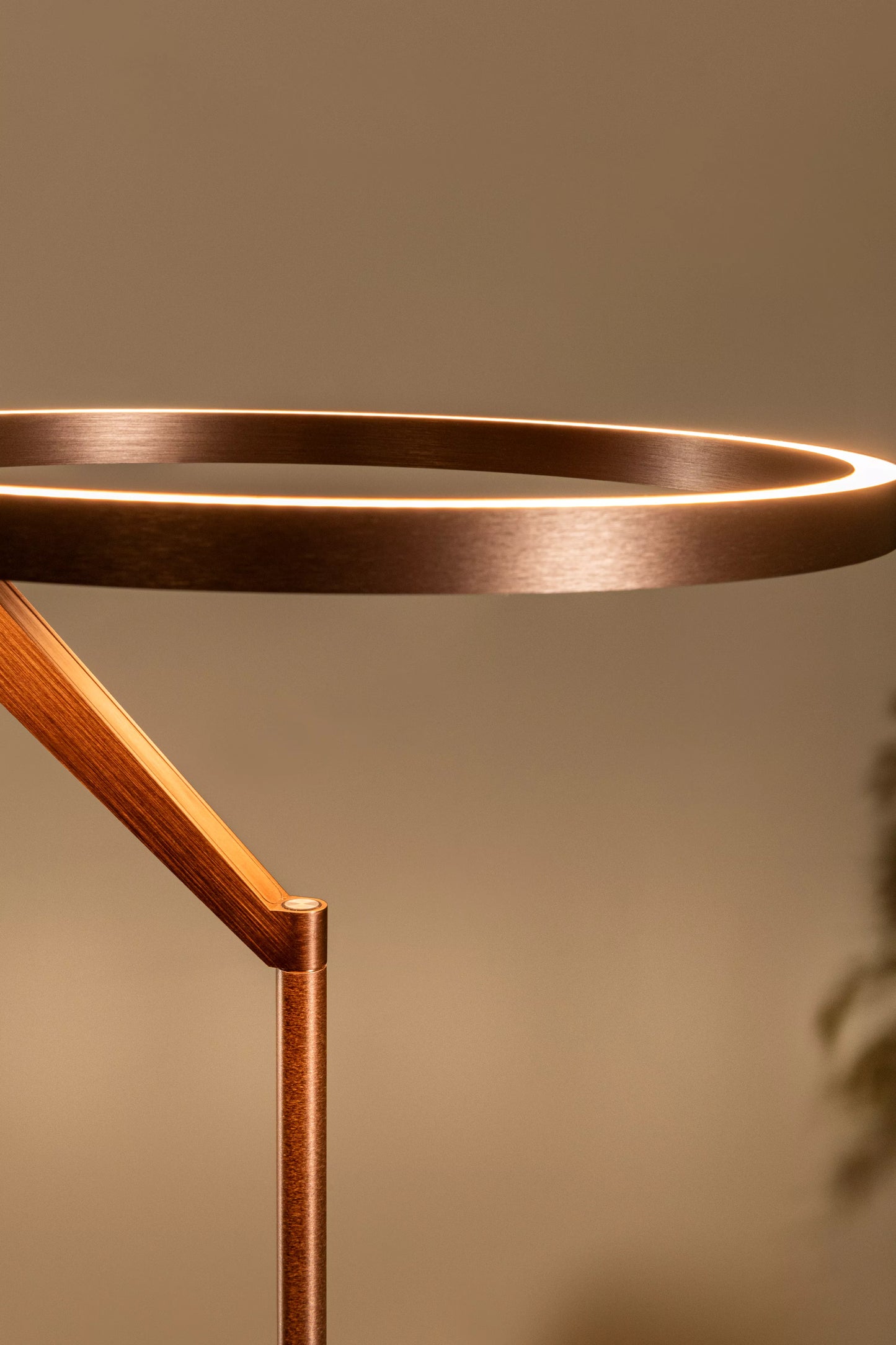 Lucide APPLAUSE - Floor lamp - Ø 33 cm - LED Dim. - CCT - 2700K/4000K - Coffee | Premium