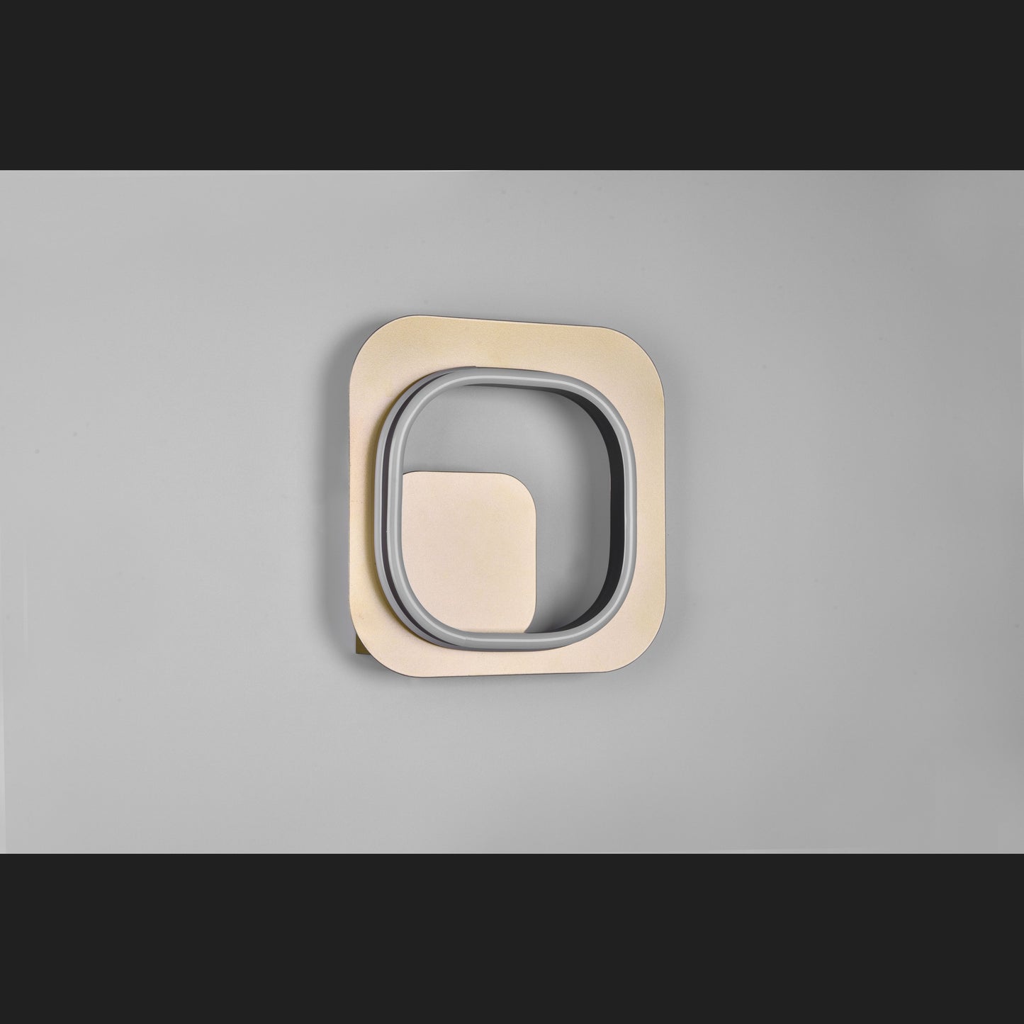 Lugo  - Wall lamp - Black - Gold - Trio