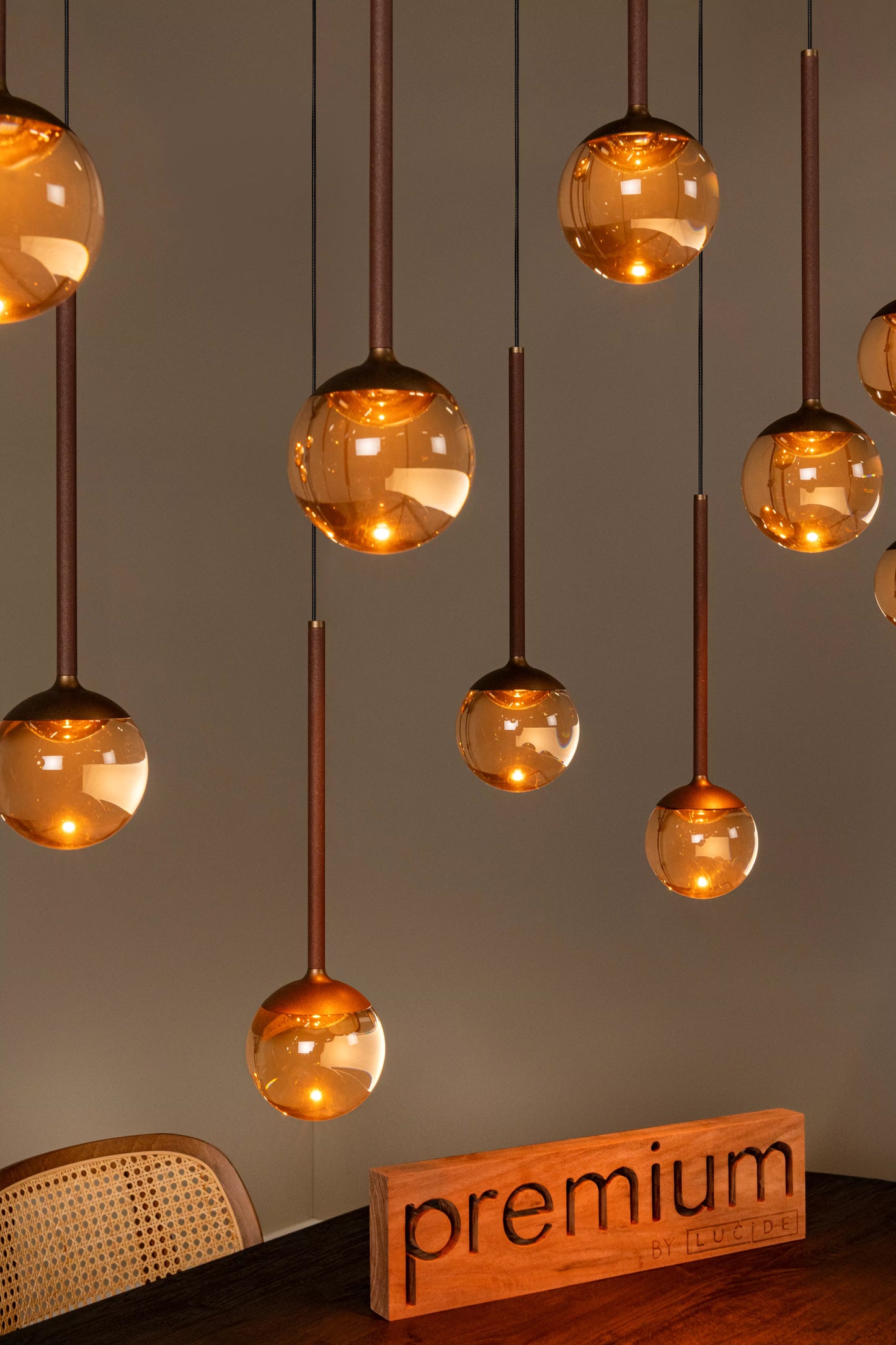 Lucide CALINA - Pendant light - LED Dim. - CCT - 12x7W 2200K/3300K - With replaceable LED module - Coffee | Premium