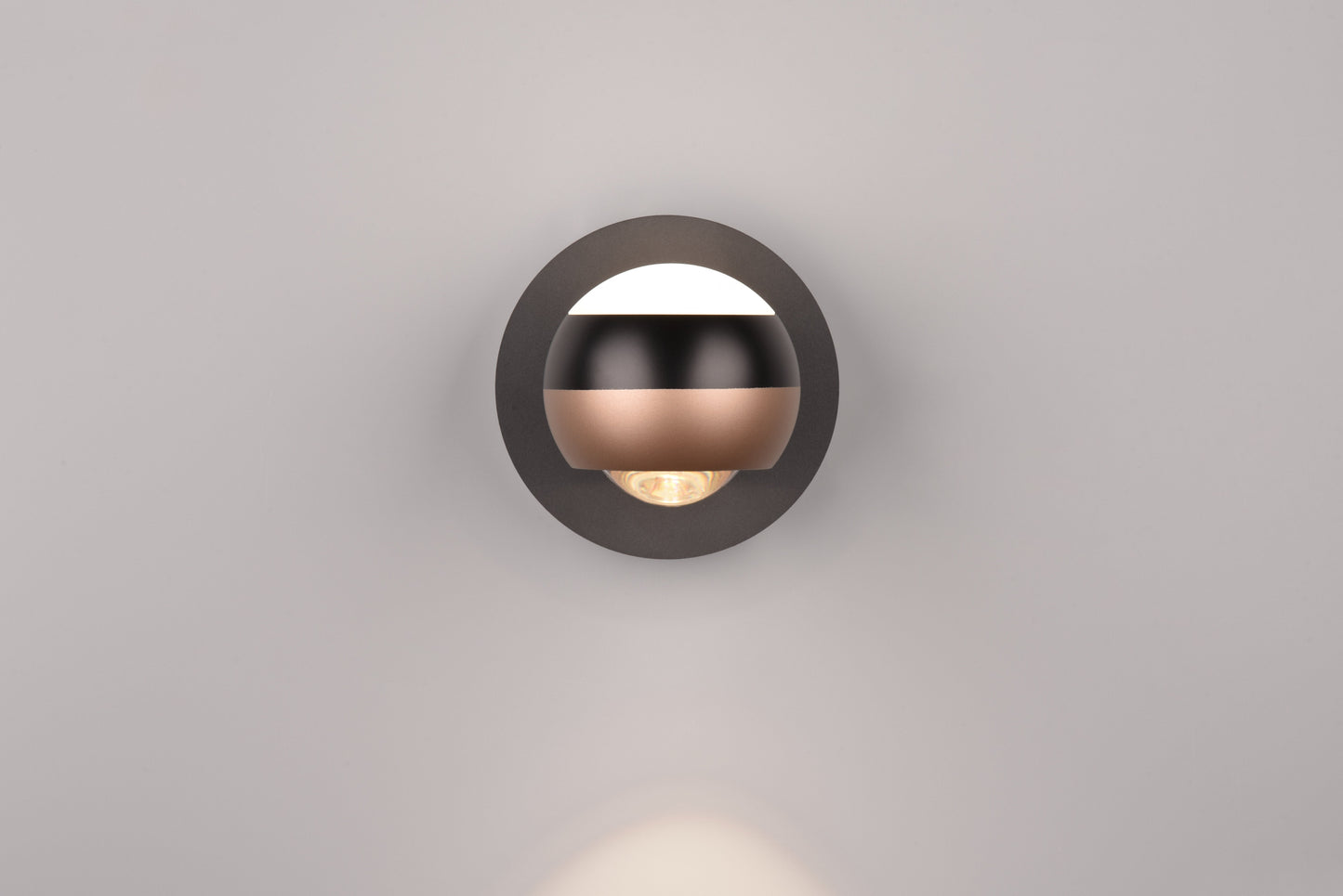 Orbit  - Wall lamp - Black Matt - TRIO Select