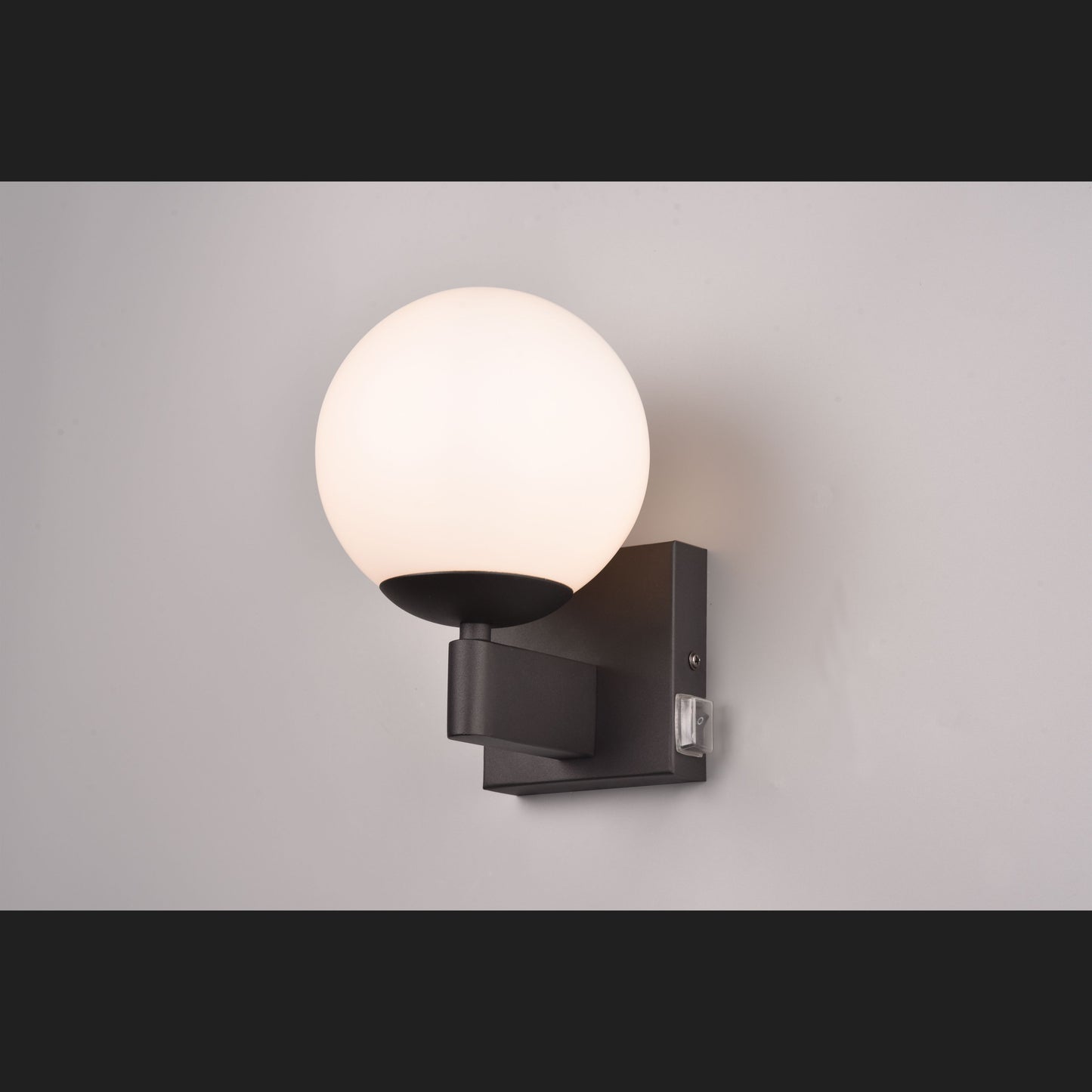 Kula  - Wall lamp - White - Trio