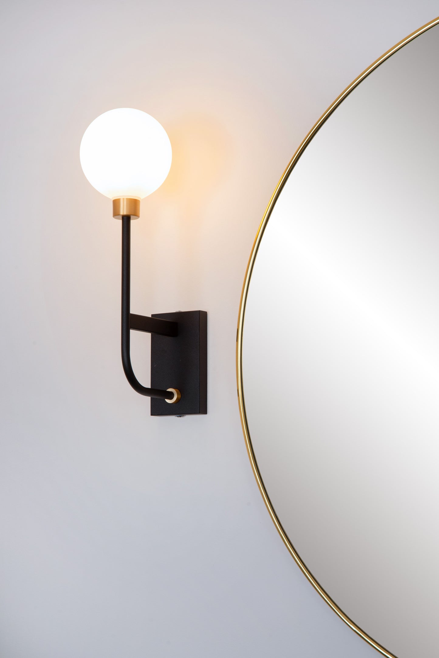 Lucide BEREND - Wall light Bathroom - 1x G9 - IP44 - Black