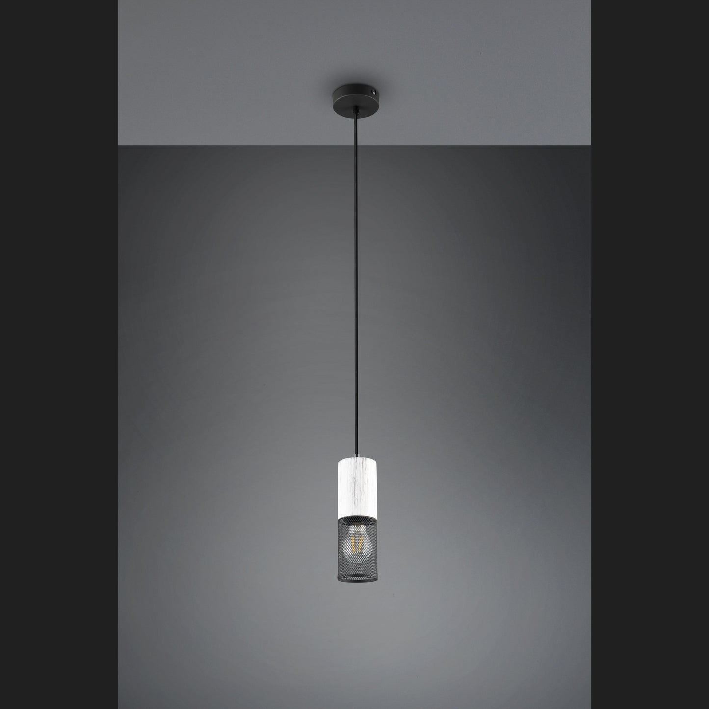 Tosh  - Pendant - Black - White - Trio