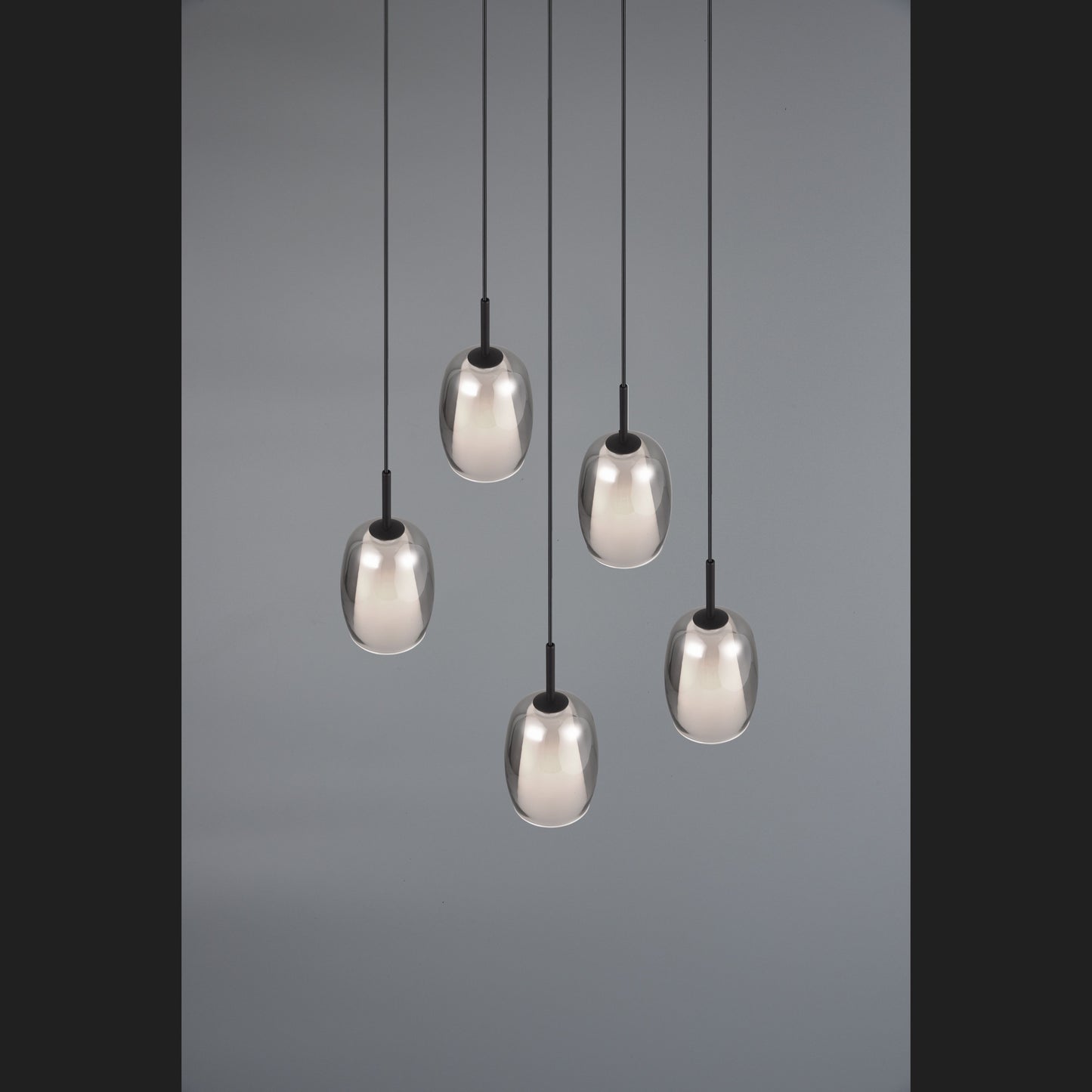 Barret  - Pendant - White - TRIO Select