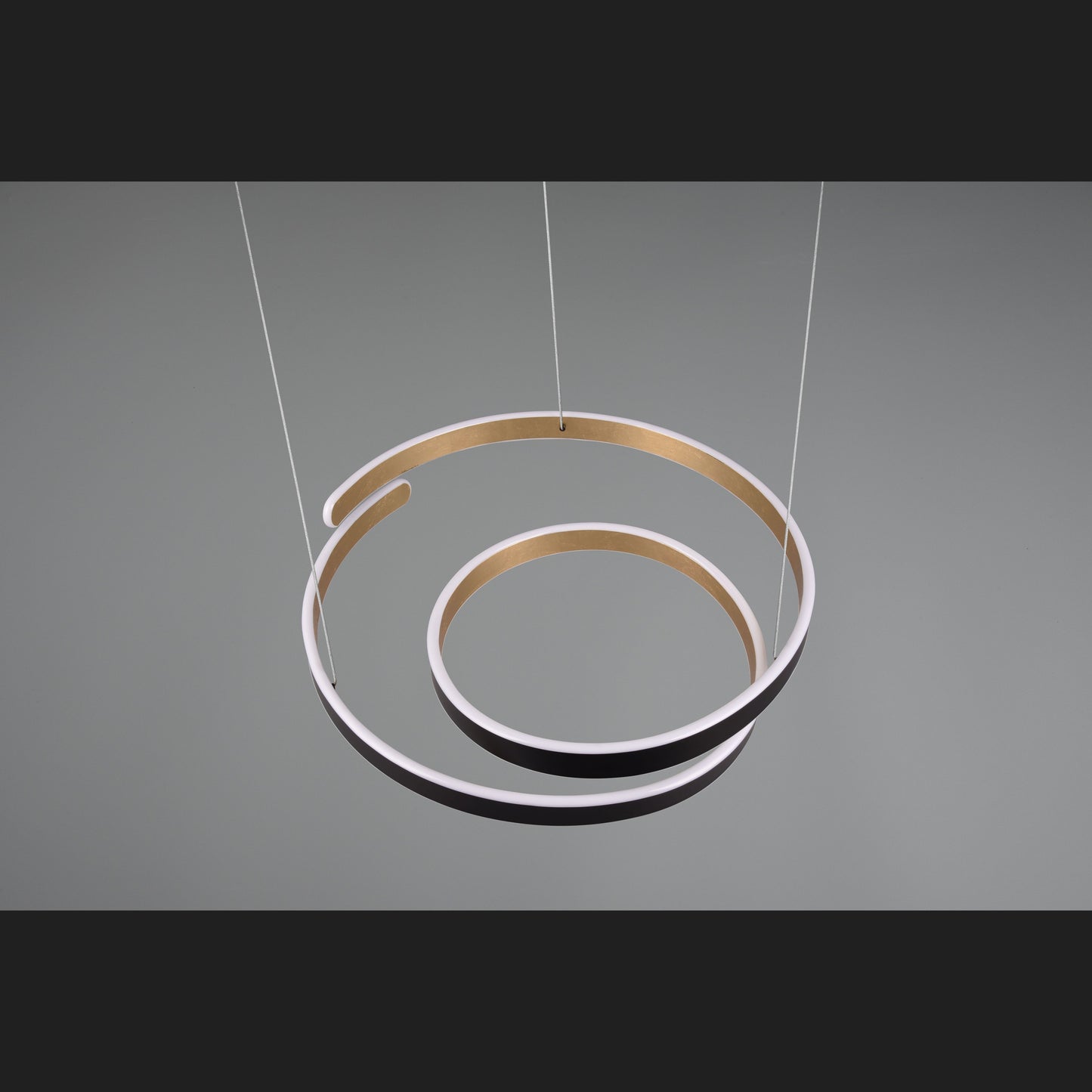 Marnie  - Pendant - Black - Gold - Trio