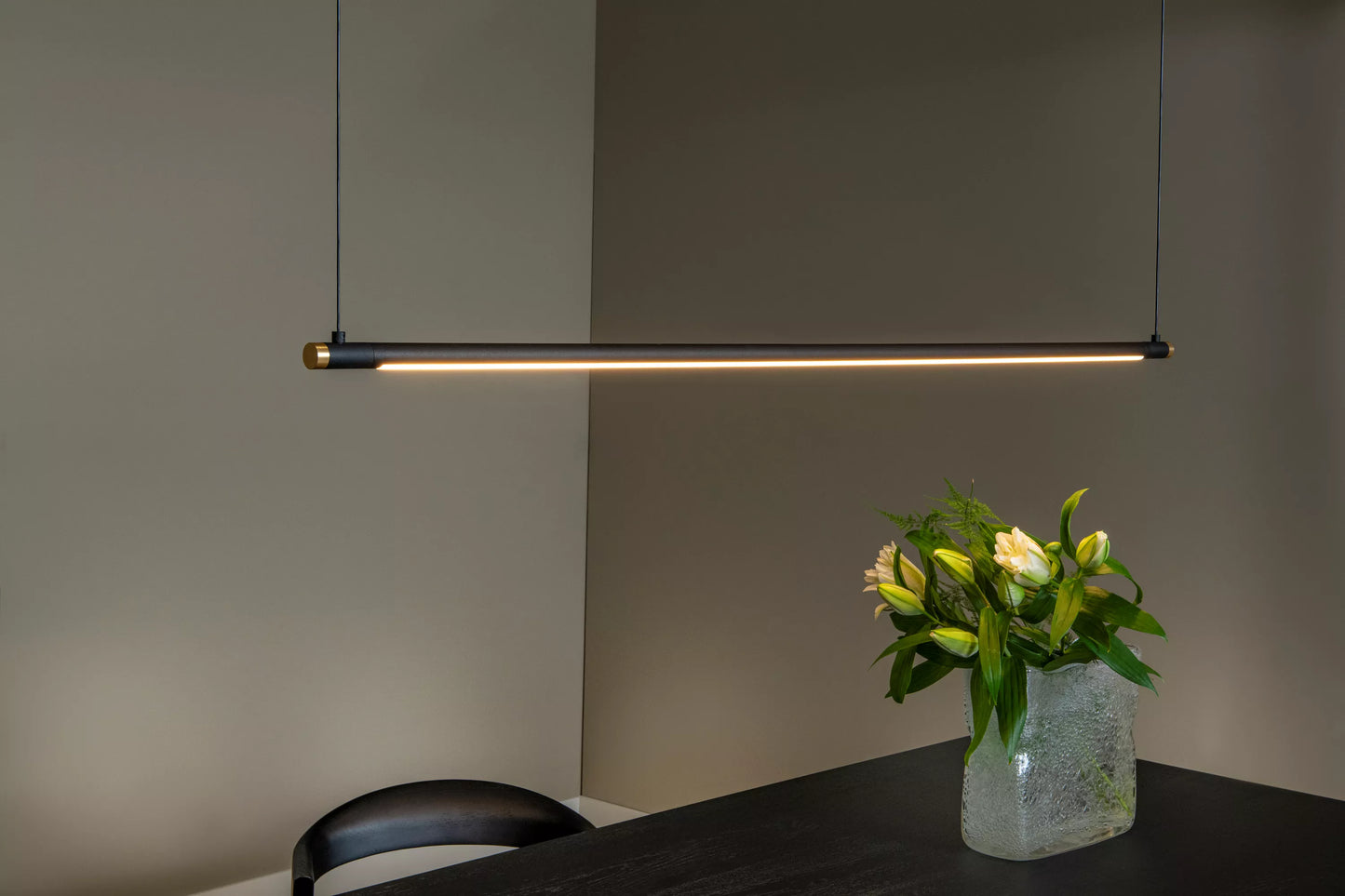 Lucide MARNIK - Pendant light - Ø 2,5 cm - LED Dim. - CCT - 1x22W 2700K/4000K - Hand Wave Sensor - Black | Premium
