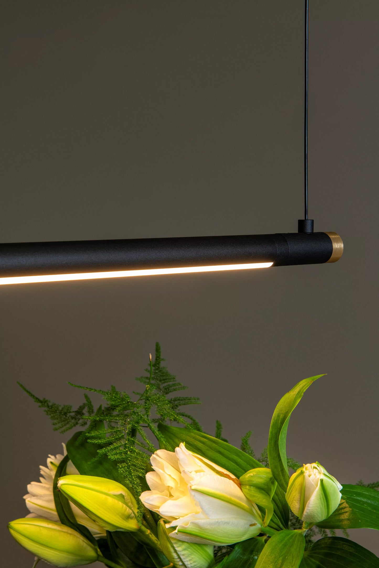 Lucide MARNIK - Pendant light - Ø 2,5 cm - LED Dim. - CCT - 1x22W 2700K/4000K - Hand Wave Sensor - Black | Premium