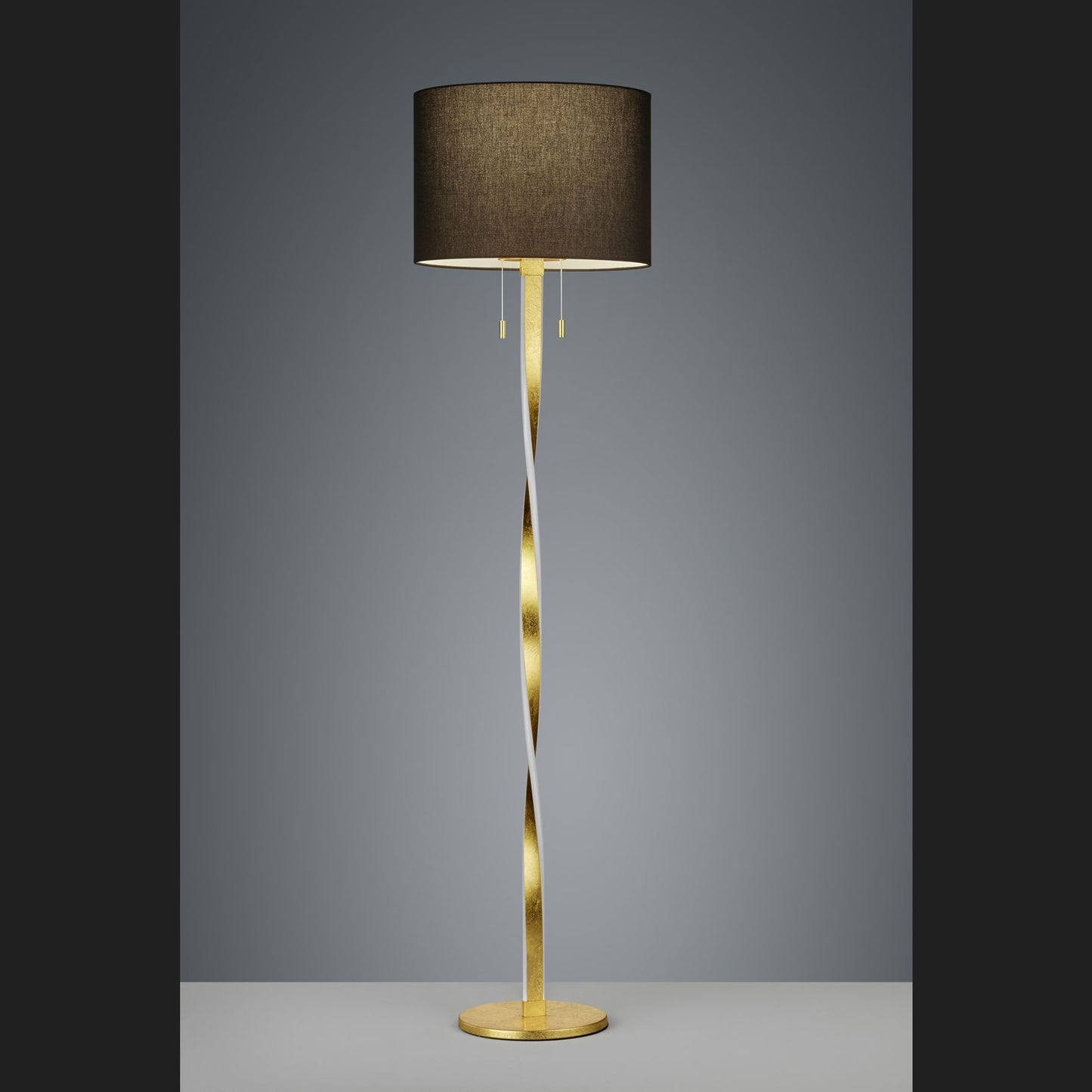 Nandor  - Floor lamp - Black - Trio