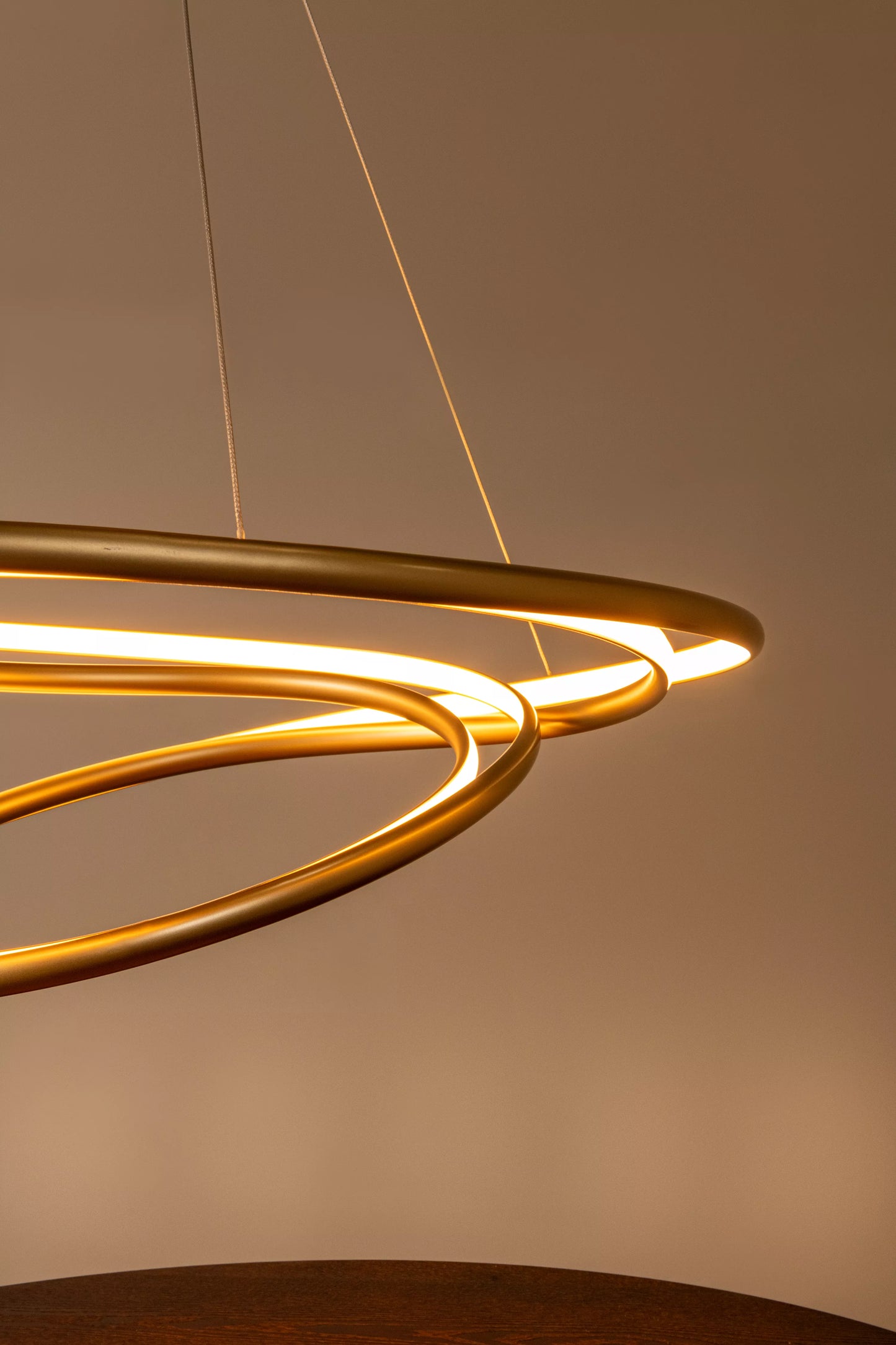 Lucide SARDANA - Pendant light - Ø 80 cm - LED Dim. - 1x74W 2700K - Matt Gold / Brass | Premium