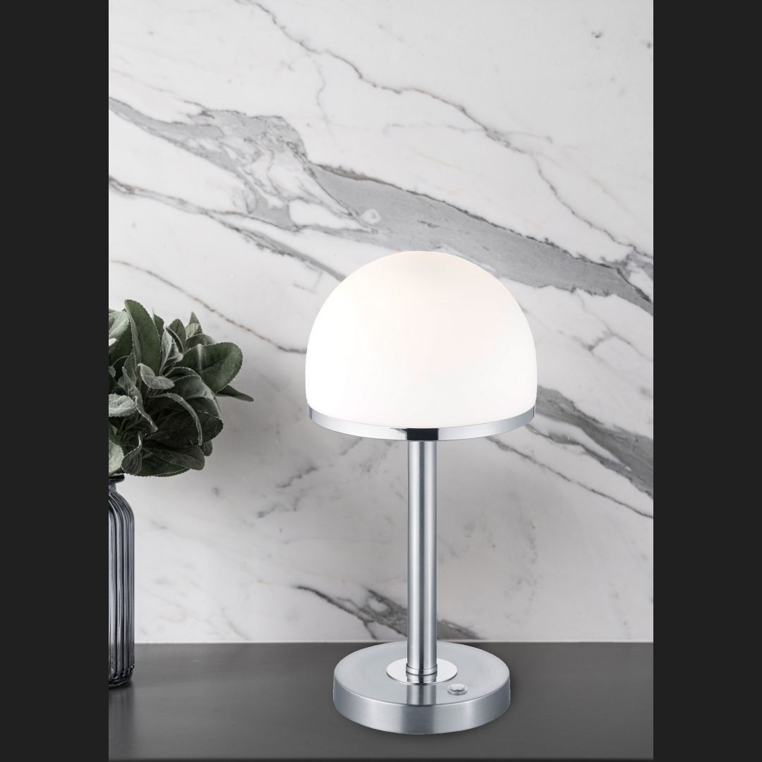 Berlin  - Table lamp - White - Trio