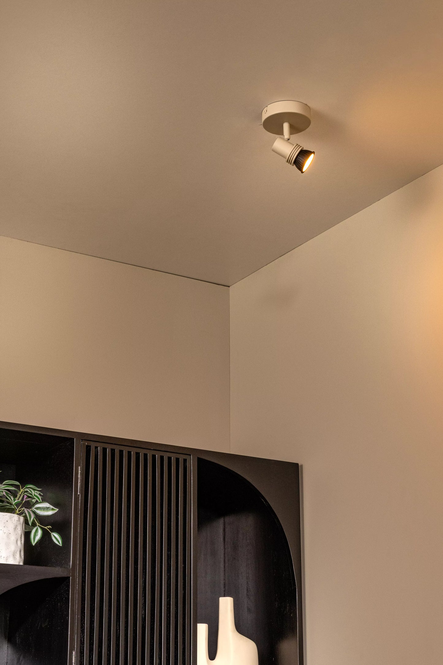Lucide KIANTI - Ceiling spotlight - Ø 10 cm - 1xGU10 - Taupe
