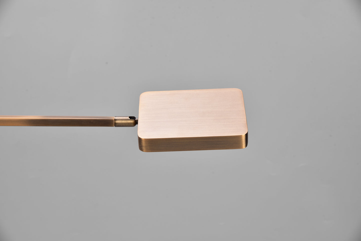 Pavia  - Table lamp - Old Brass - Trio