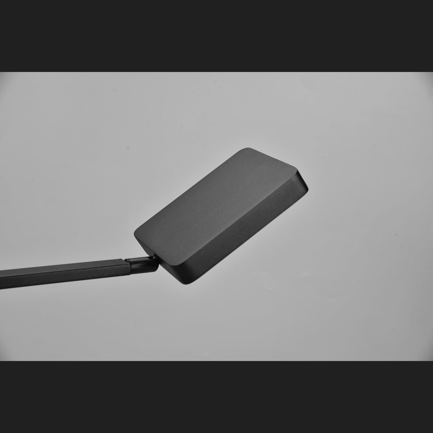 Pavia  - Table lamp - Black Matt - Trio