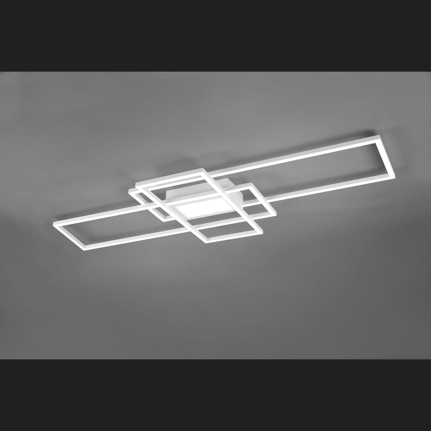 Irvine  - Ceiling lamp - White Matt - Trio
