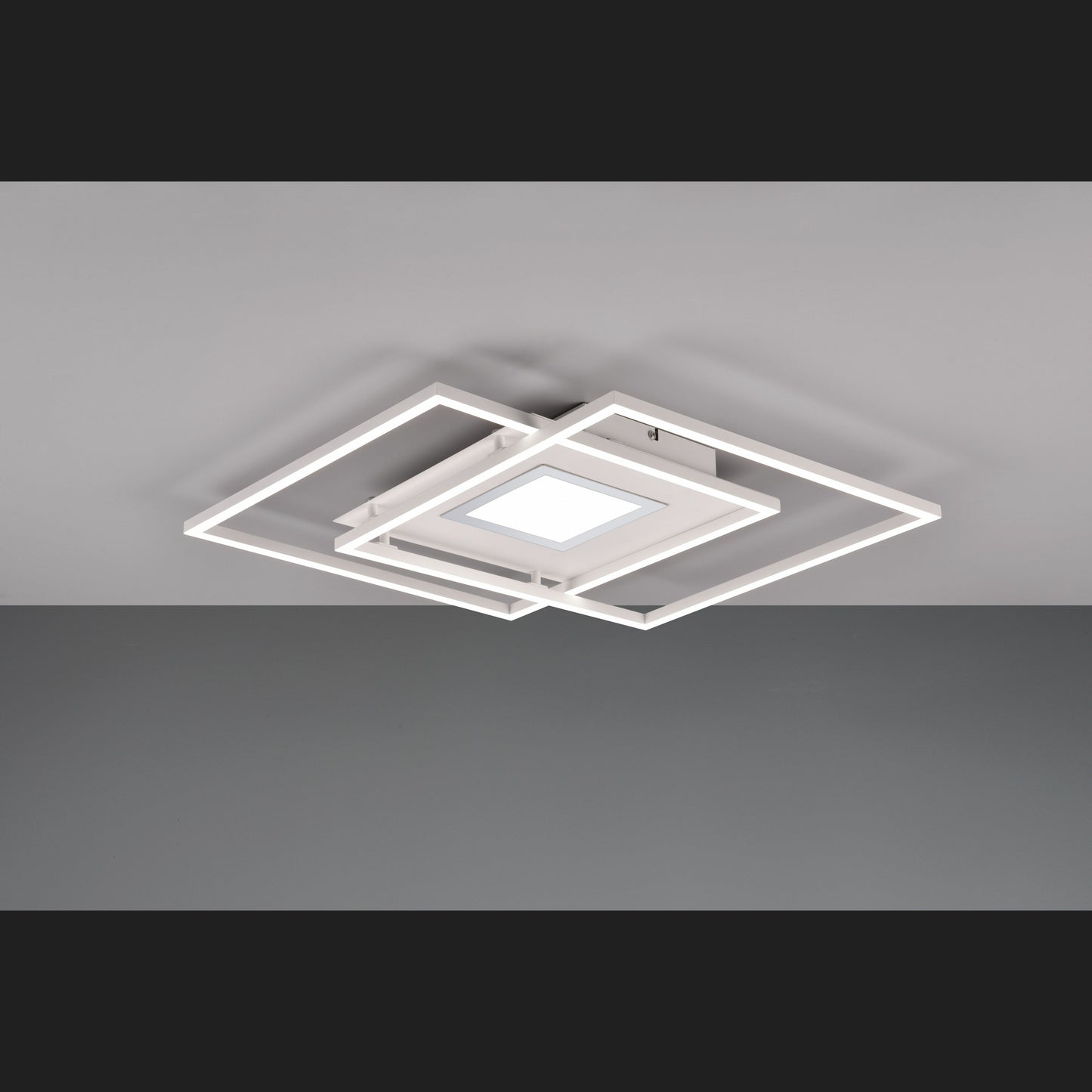 Via  - Ceiling lamp - White Matt - Trio