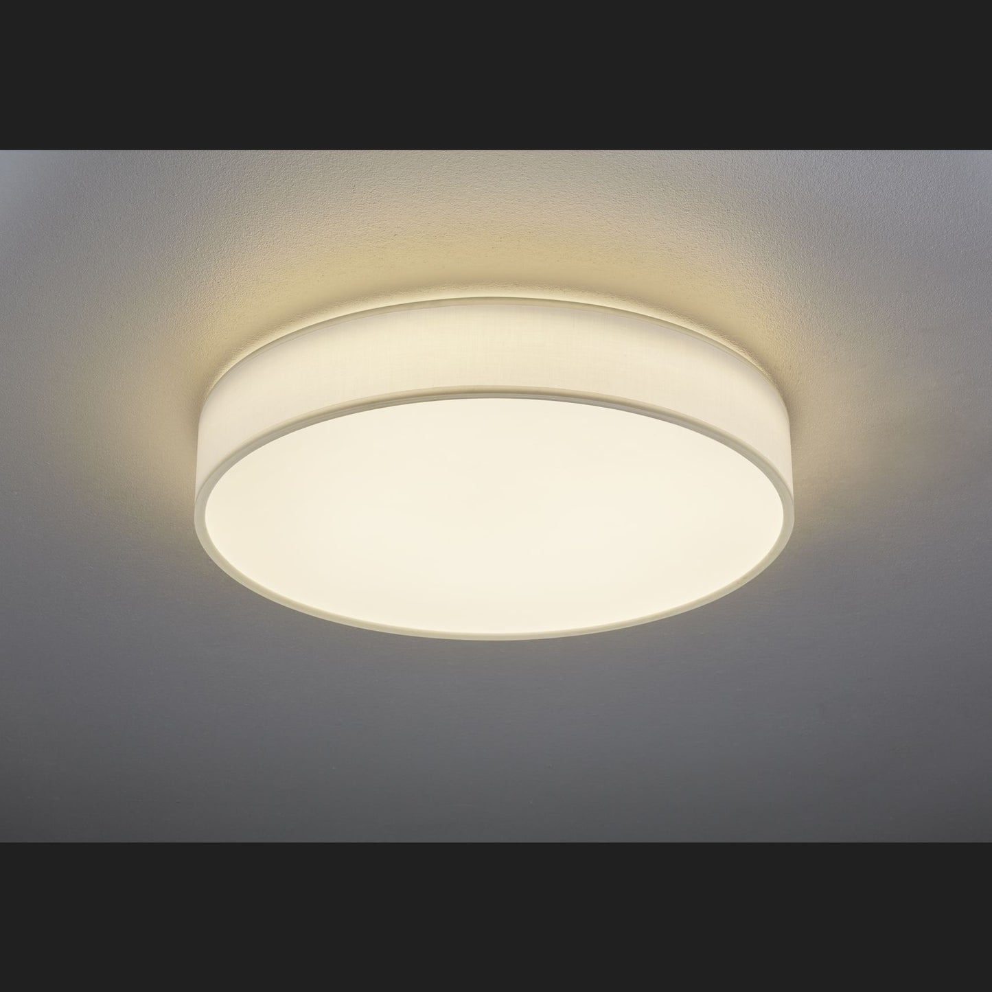 Lugano  - Ceiling lamp - White - Trio