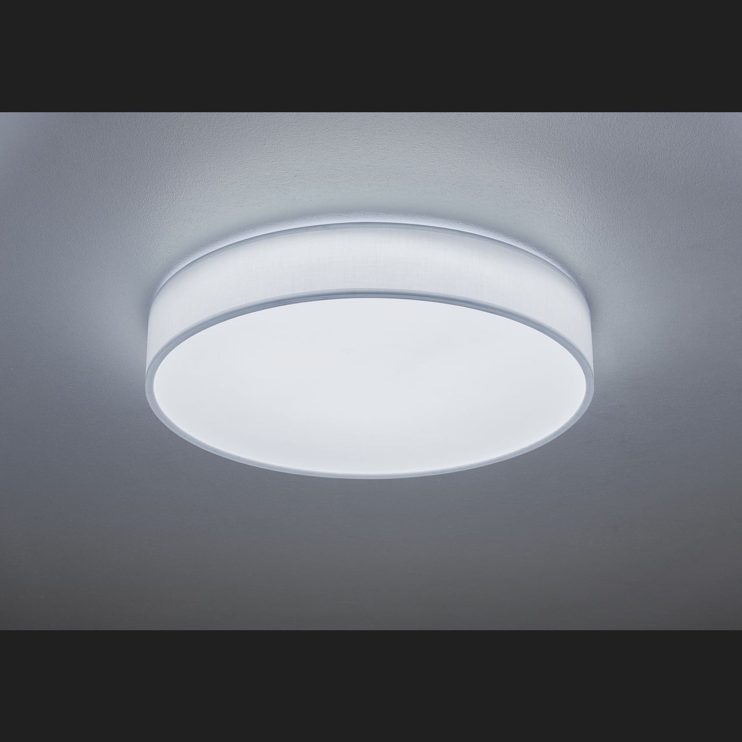 Lugano  - Ceiling lamp - White - Trio