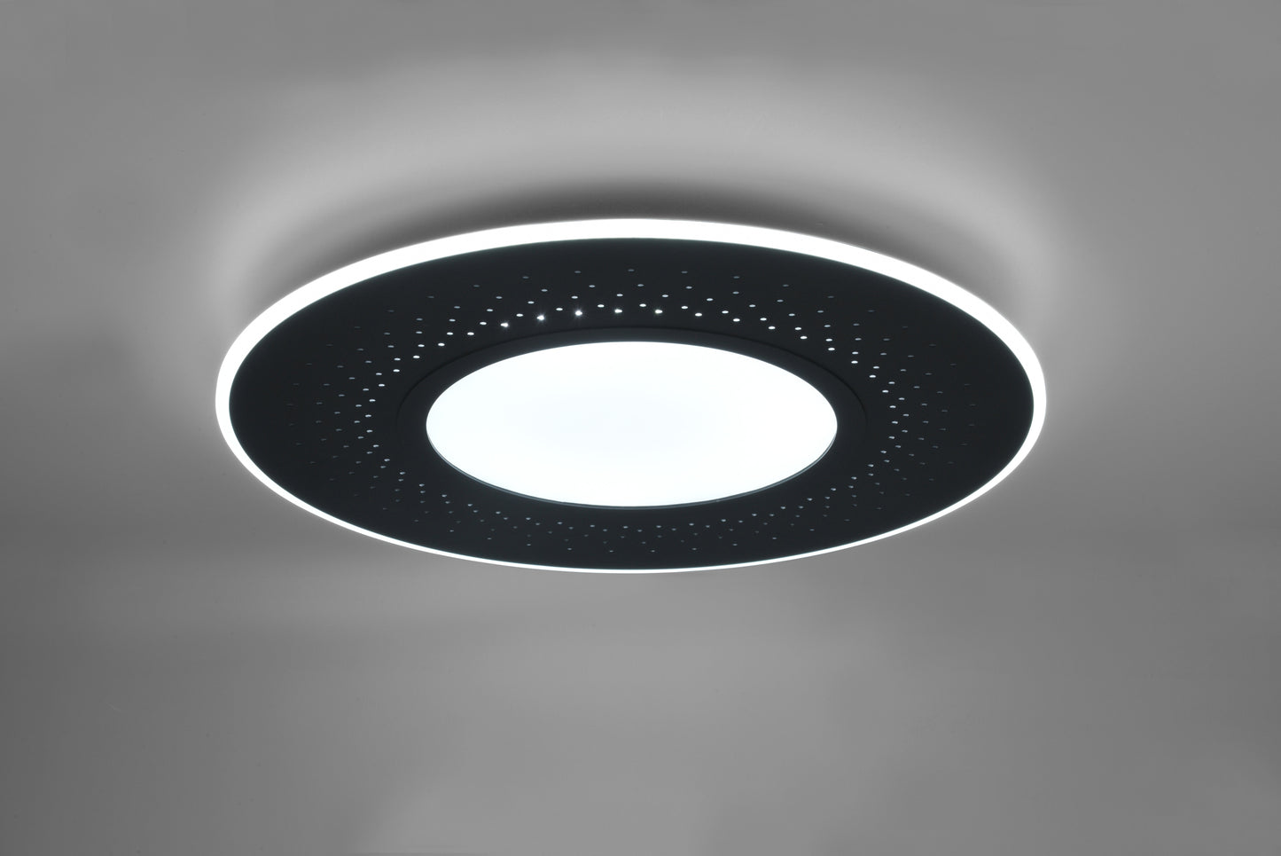 Verus  - Ceiling lamp - Black Matt - Trio