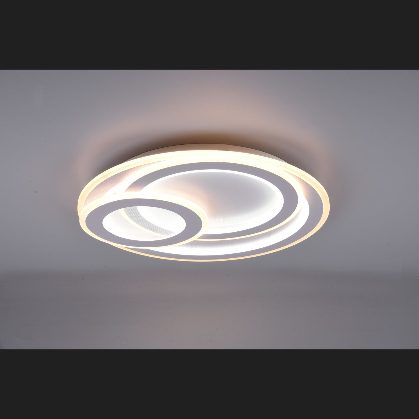 Mita  - Ceiling lamp - White Matt - Trio