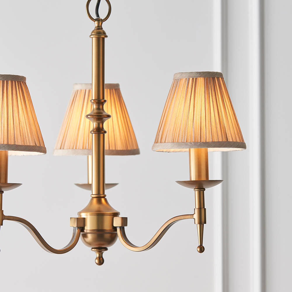 Stanford 3lt pendant & champagne shades