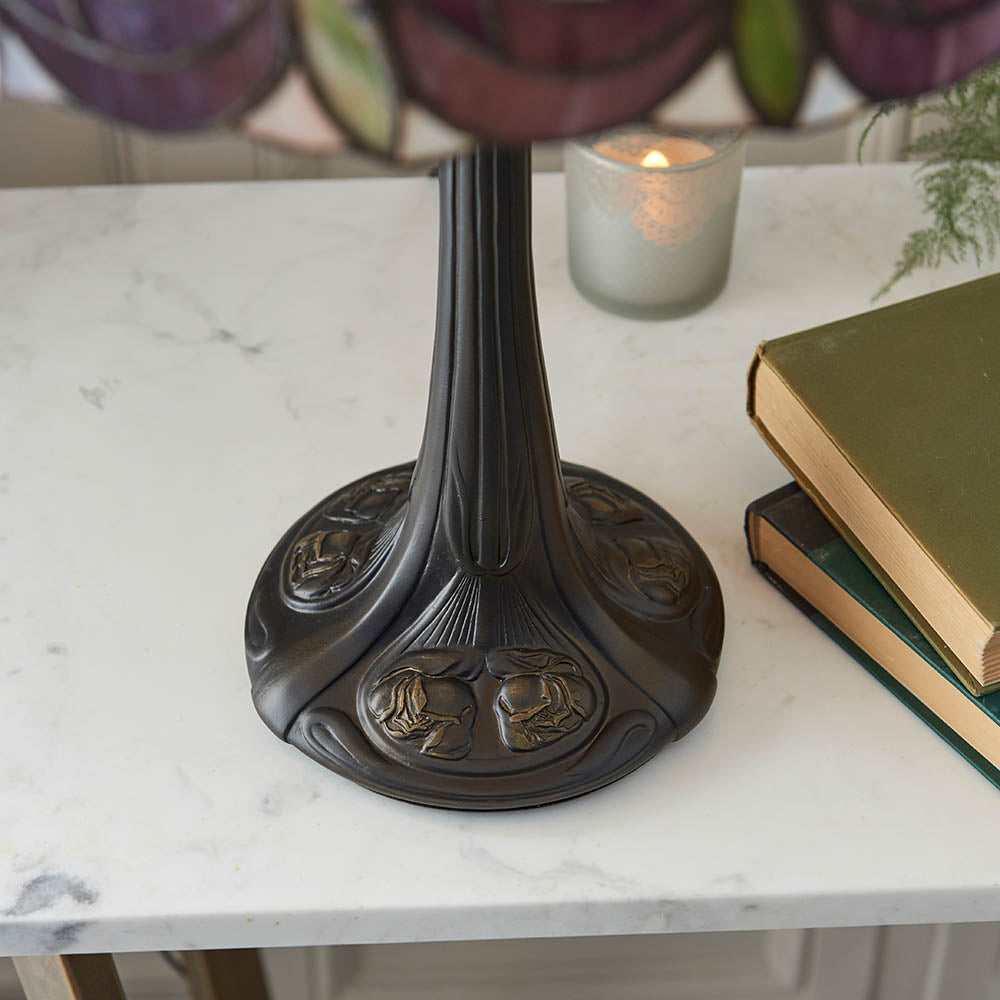 Hutchinson Medium table