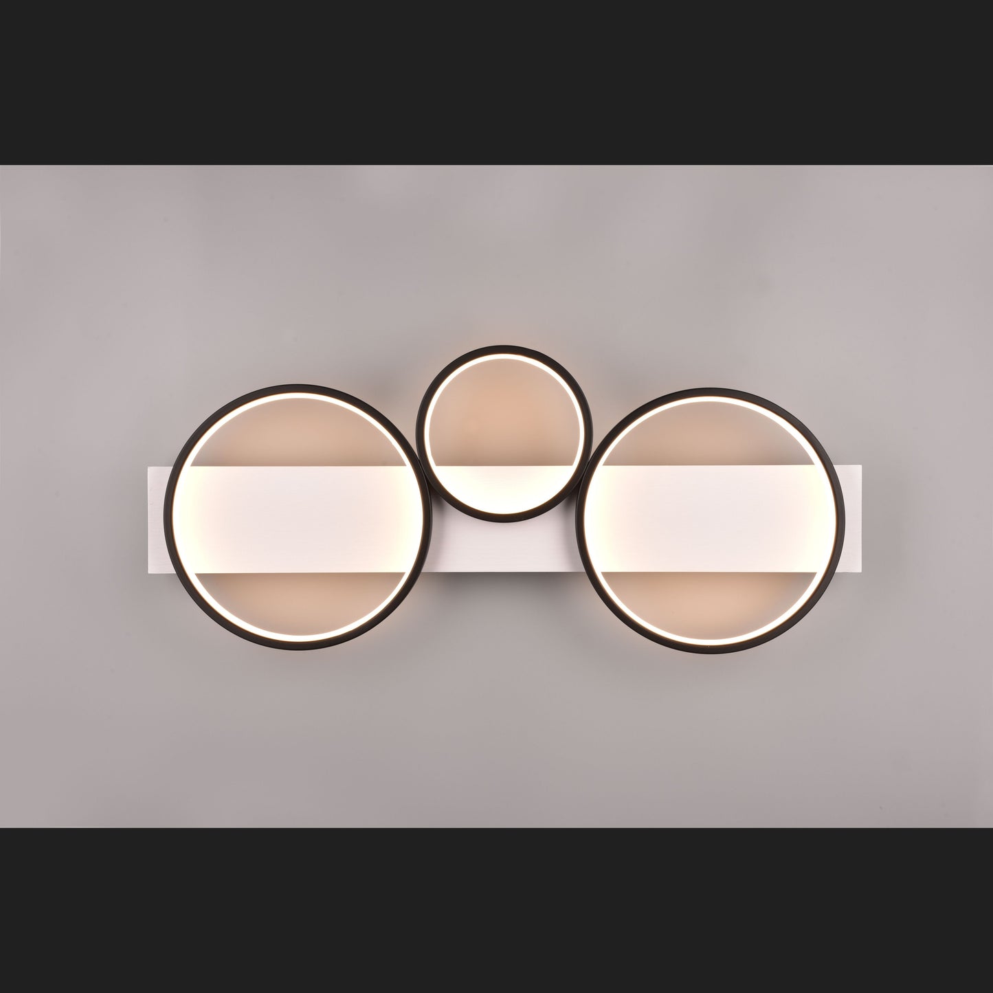 Medera  - Ceiling lamp - Black Matt - Trio