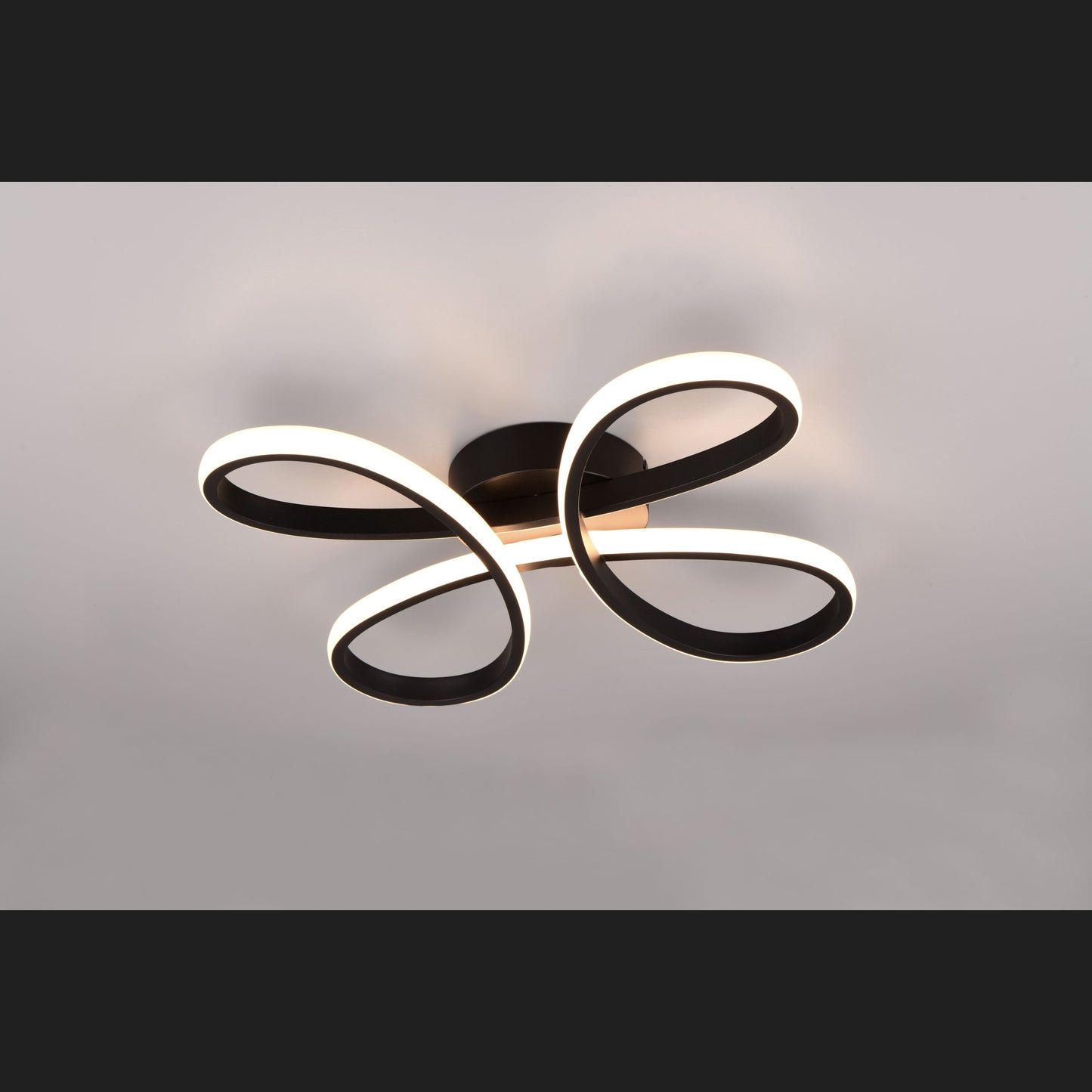 Fly  - Ceiling lamp - Black Matt - Trio