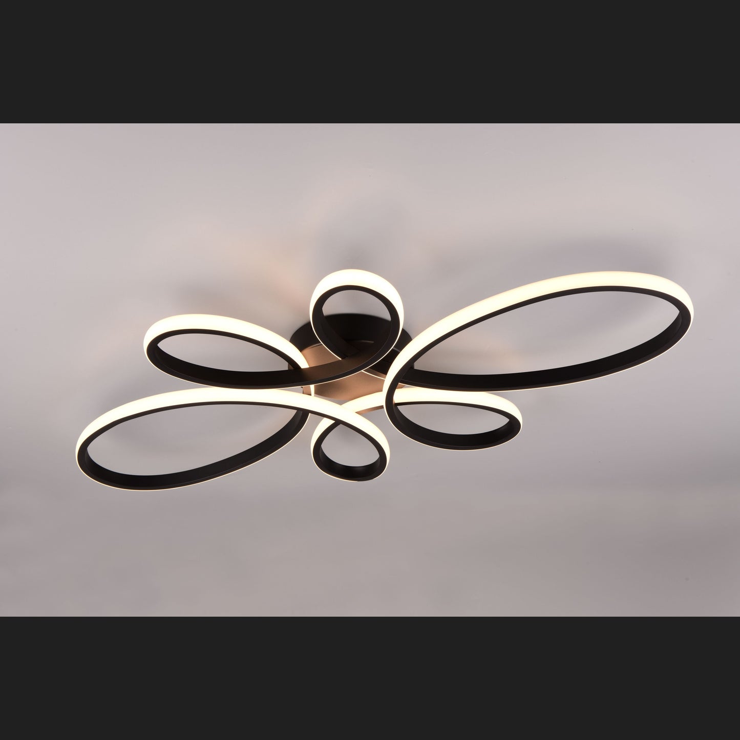 Fly  - Ceiling lamp - Black Matt - Trio