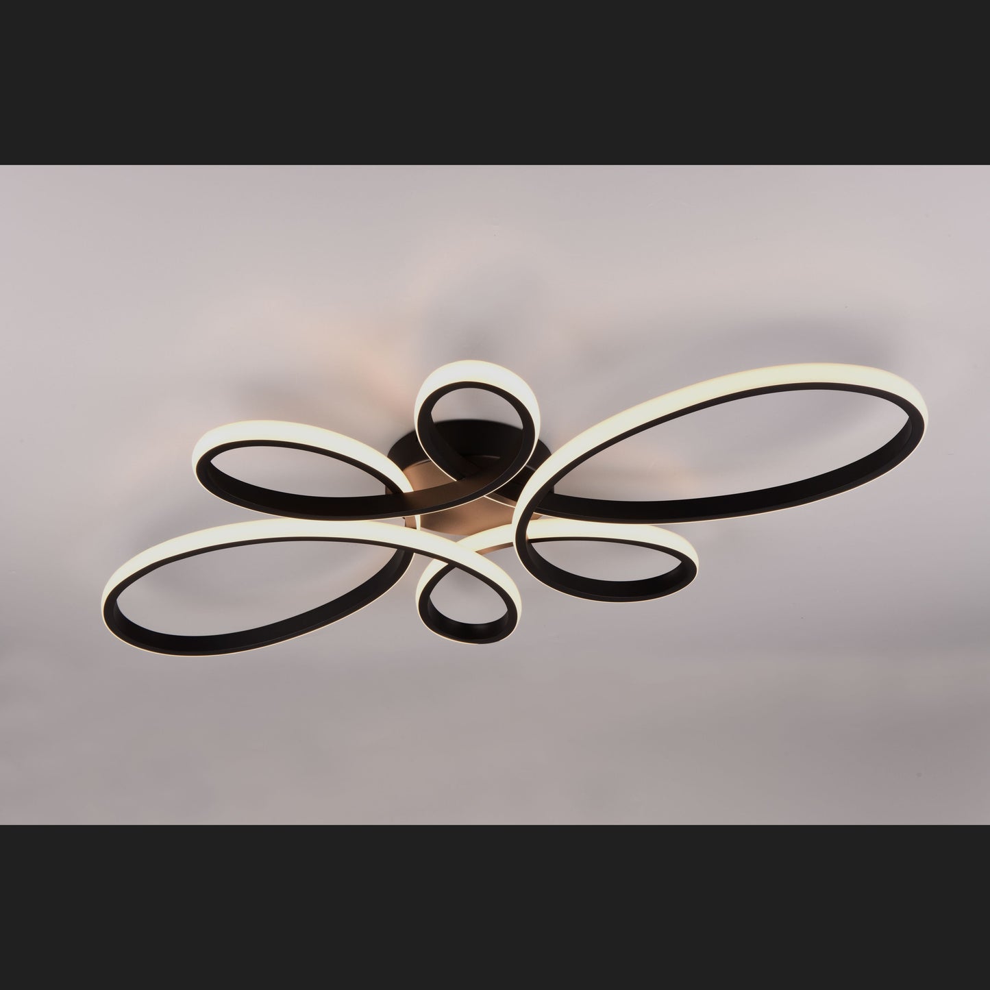 Fly  - Ceiling lamp - Black Matt - Trio